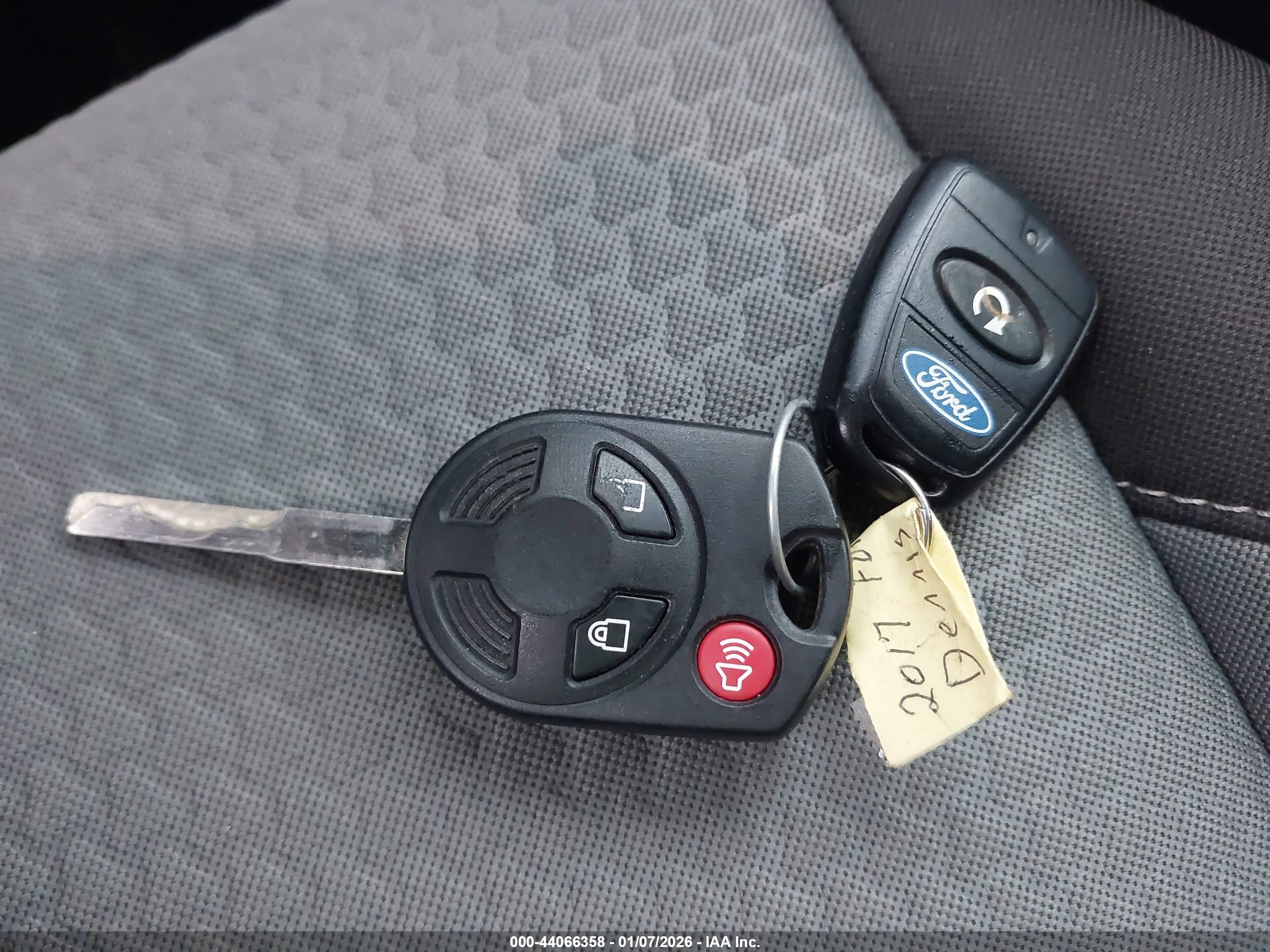 FORD ESCAPE image 11