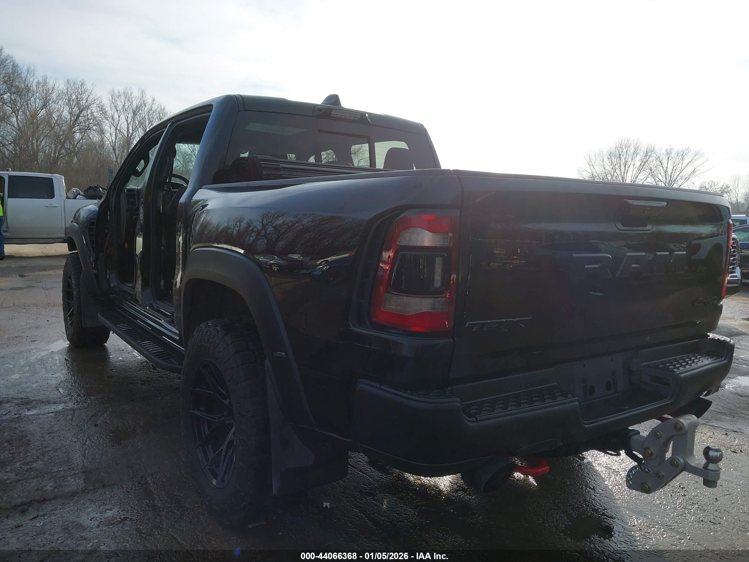RAM 1500 image 3