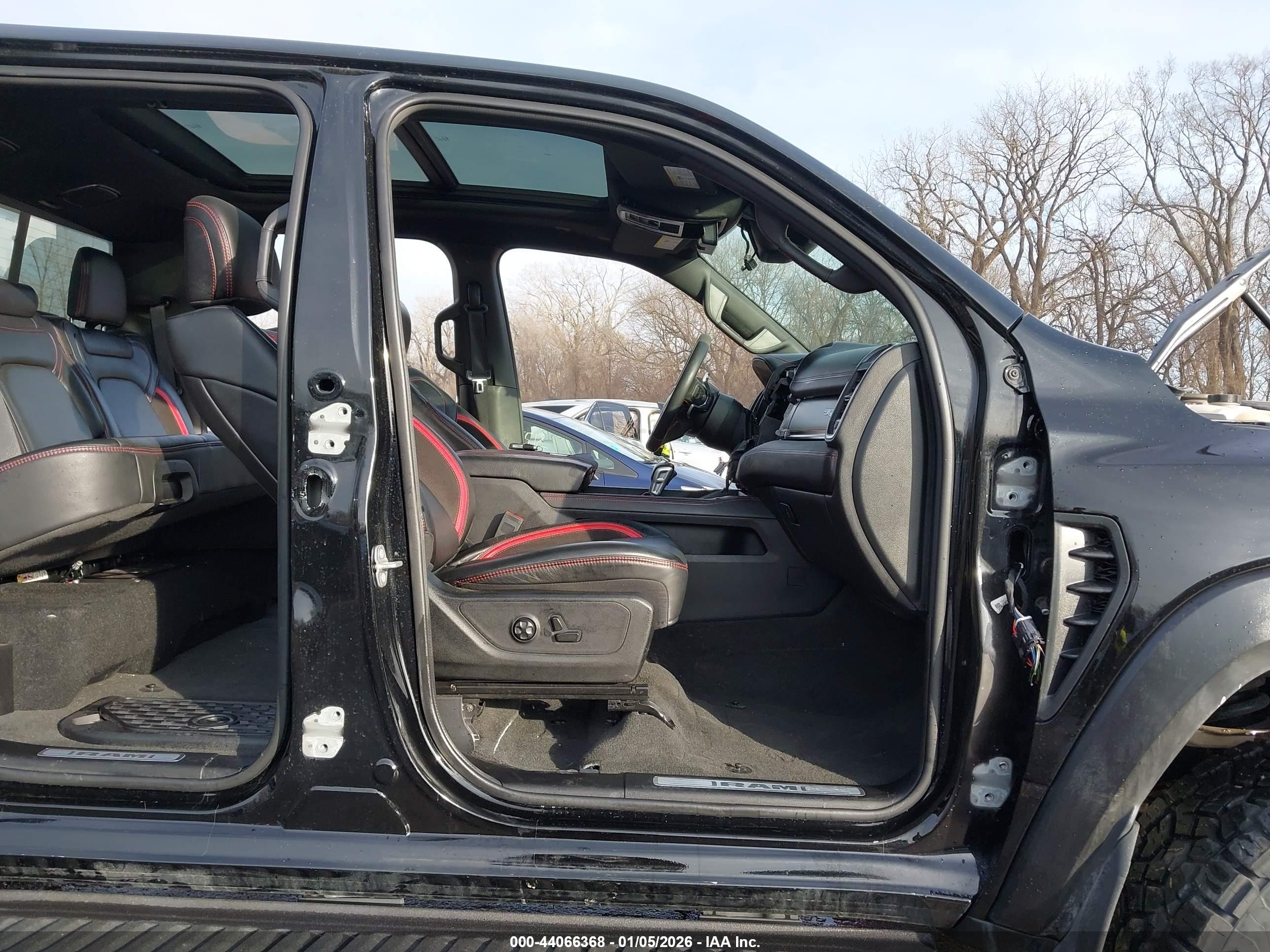 RAM 1500 image 5