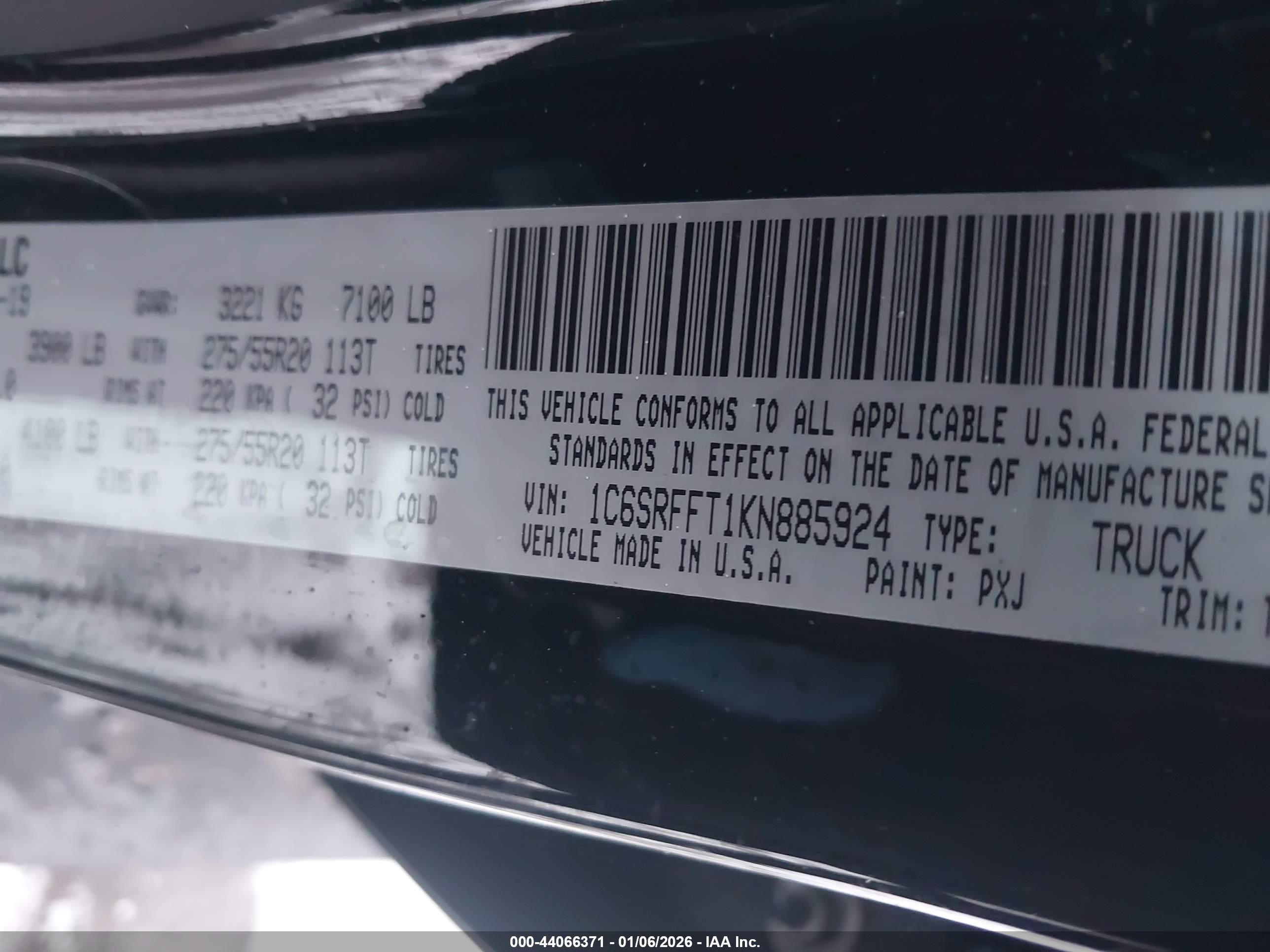 RAM 1500 image 9