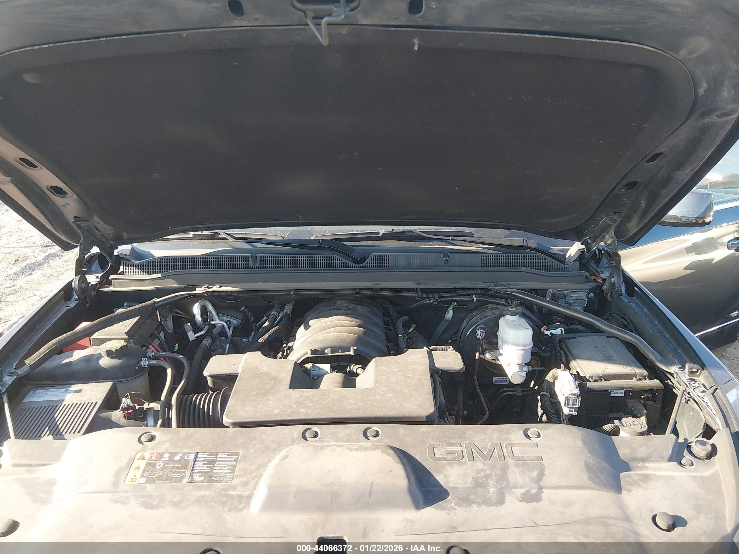 GMC YUKON image 10