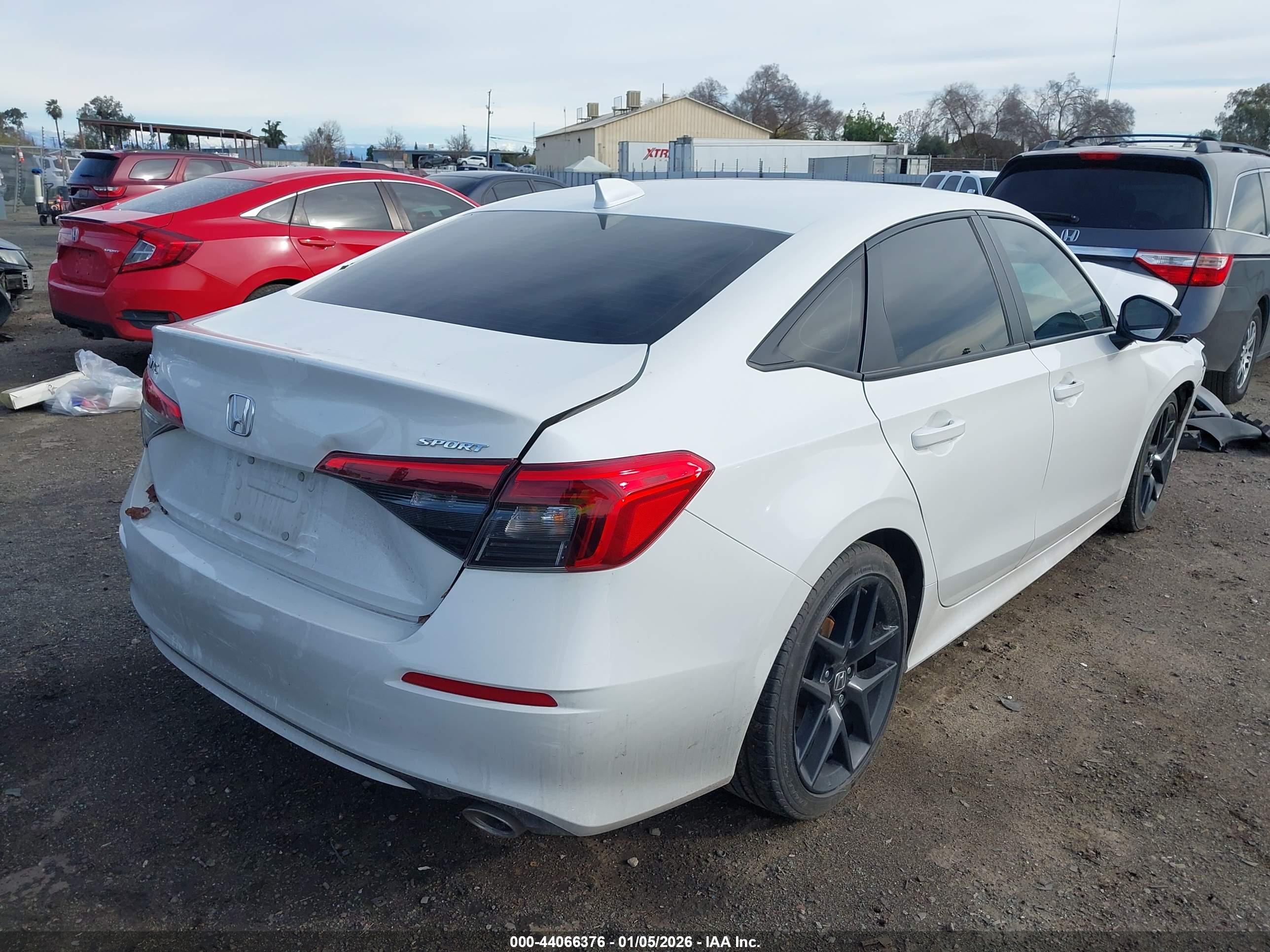 HONDA CIVIC image 4