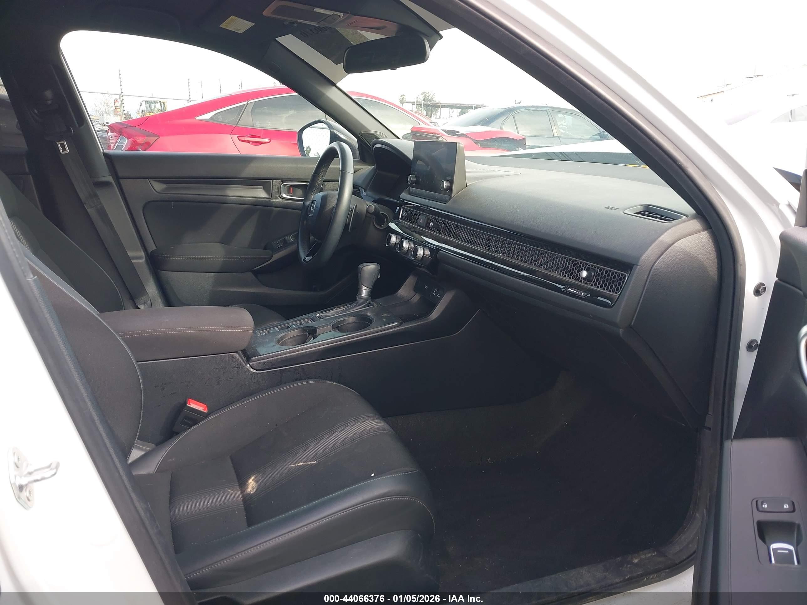 HONDA CIVIC image 5