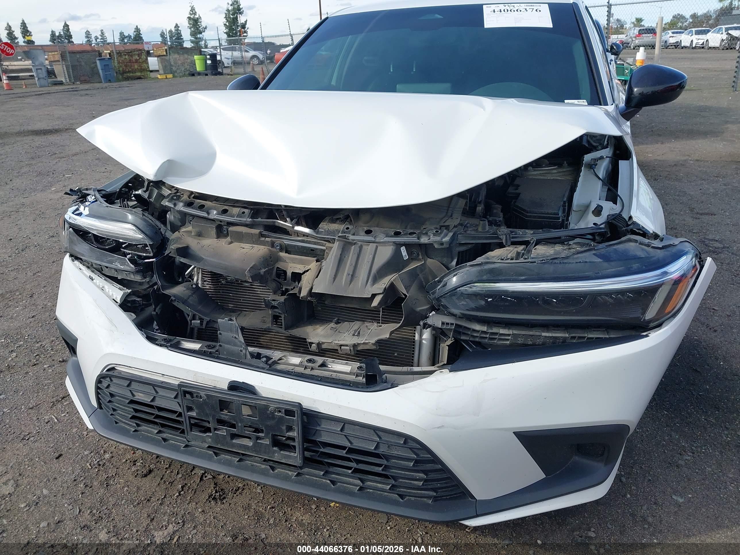 HONDA CIVIC image 6