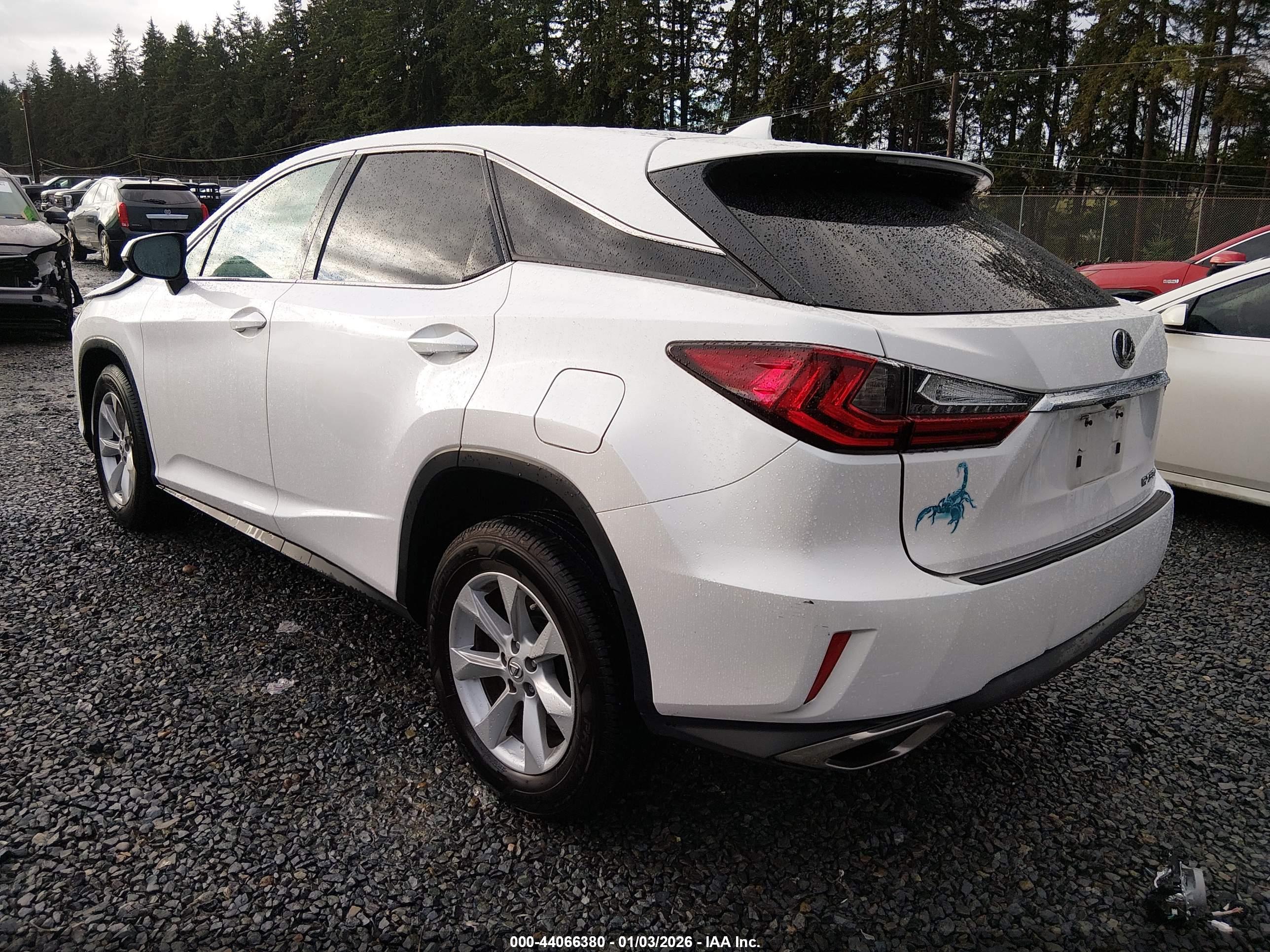 LEXUS RX image 3