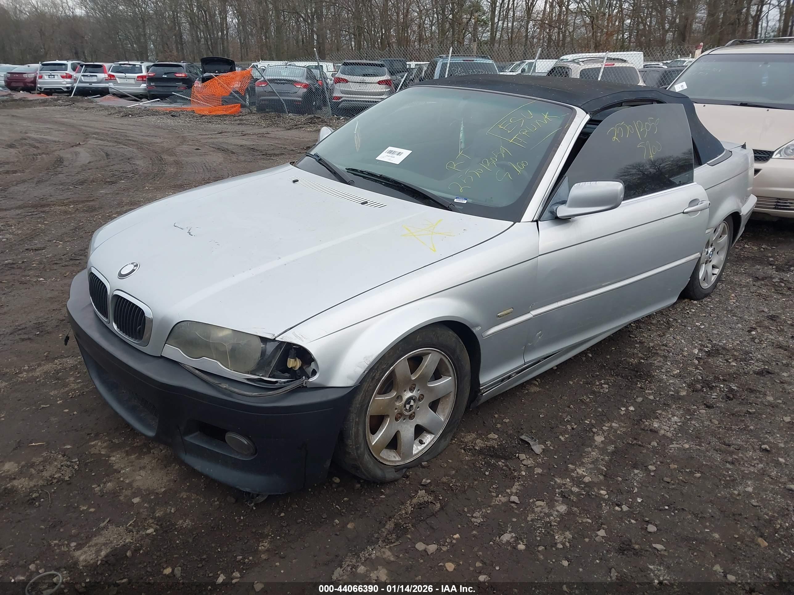 BMW 325CI image 2
