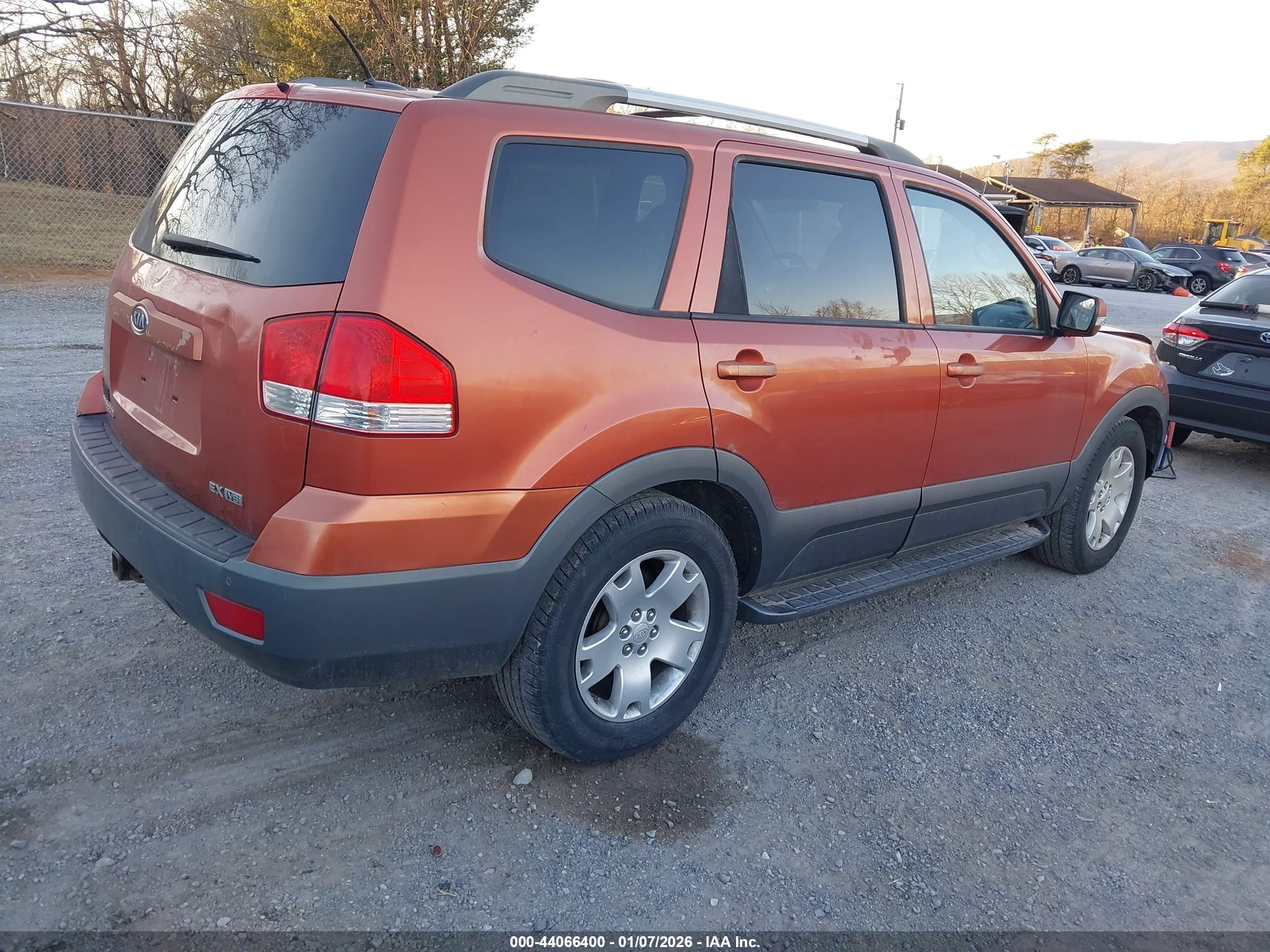 KIA BORREGO image 4