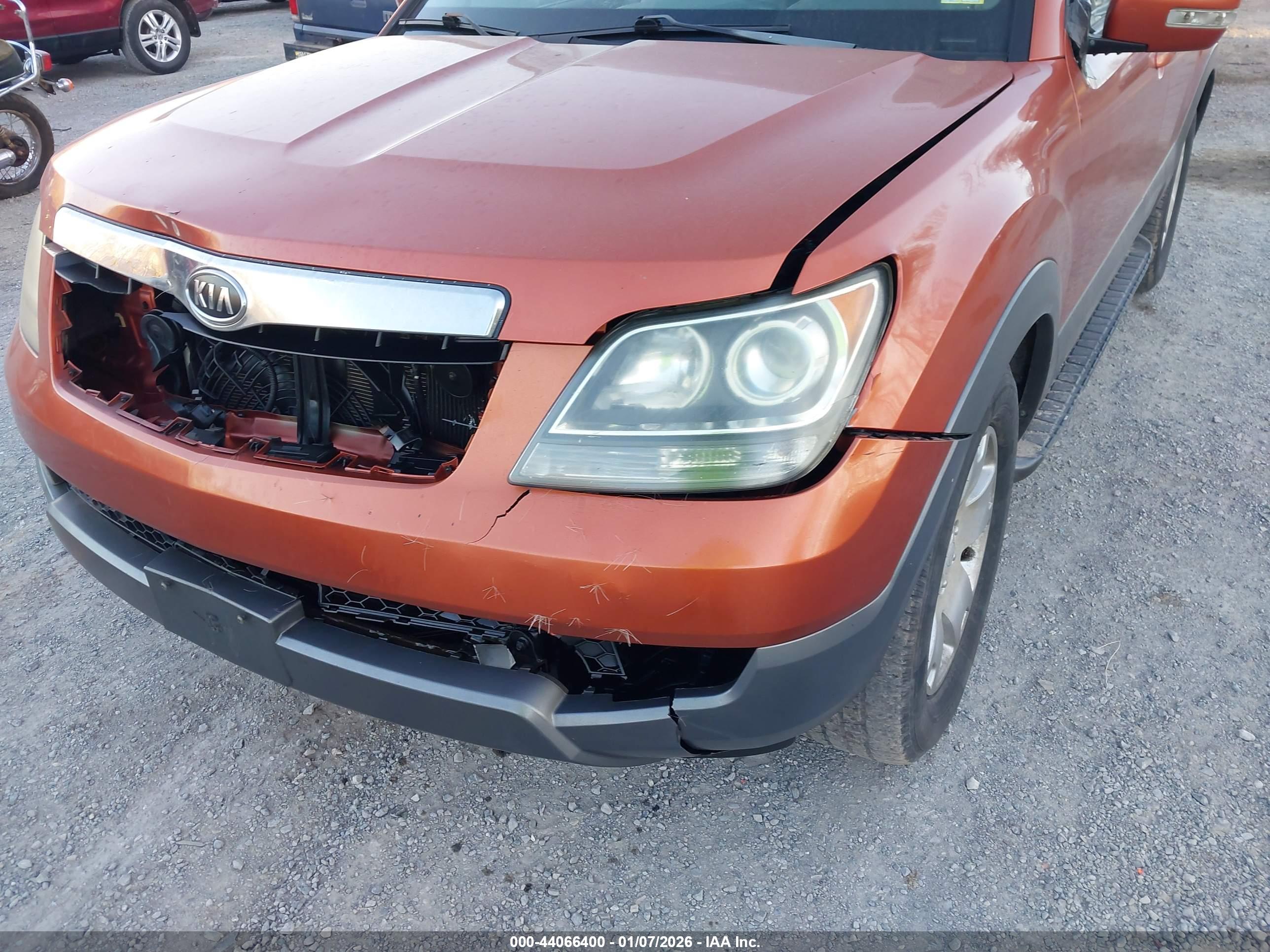 KIA BORREGO image 6