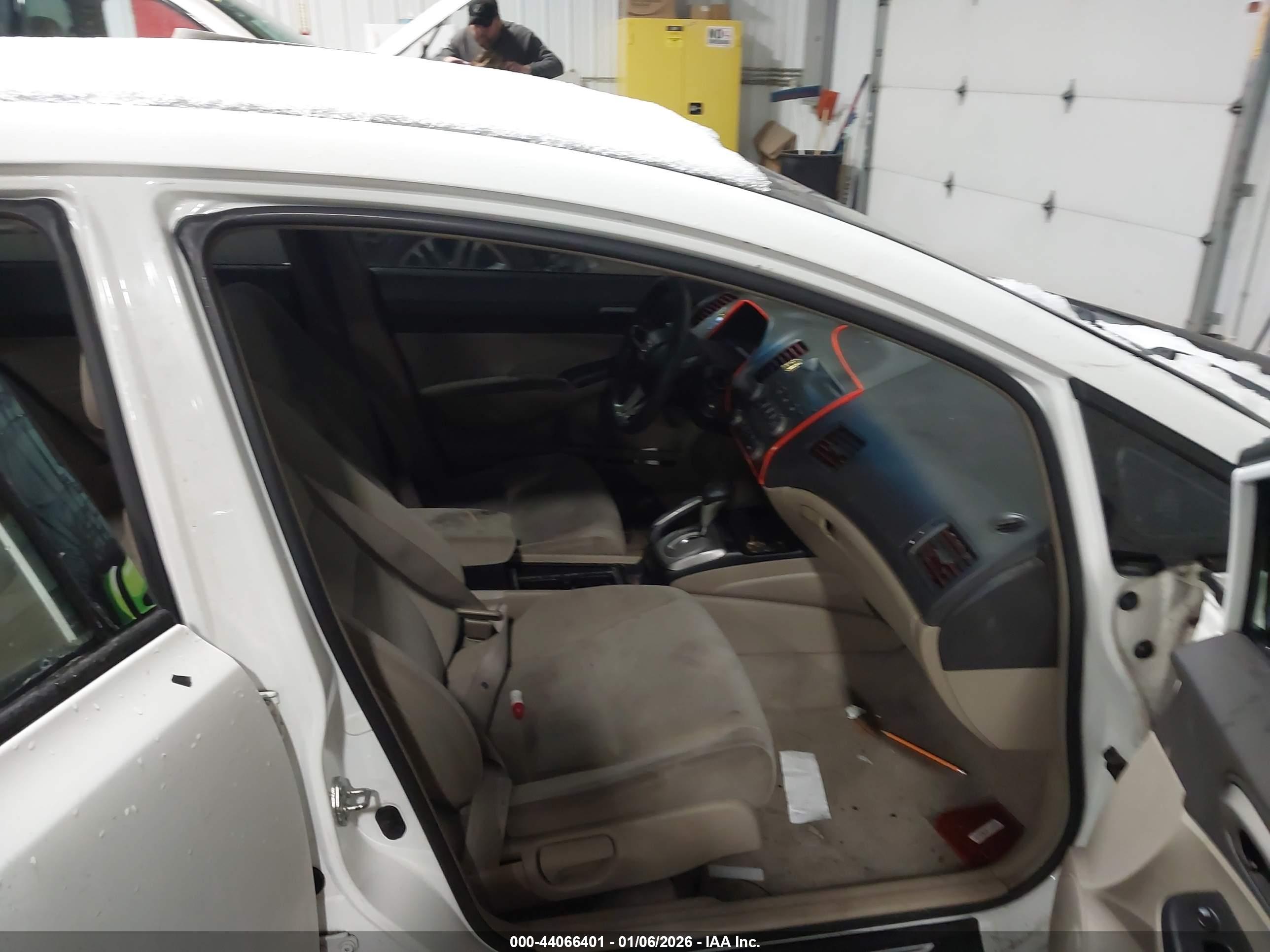 HONDA CIVIC image 5