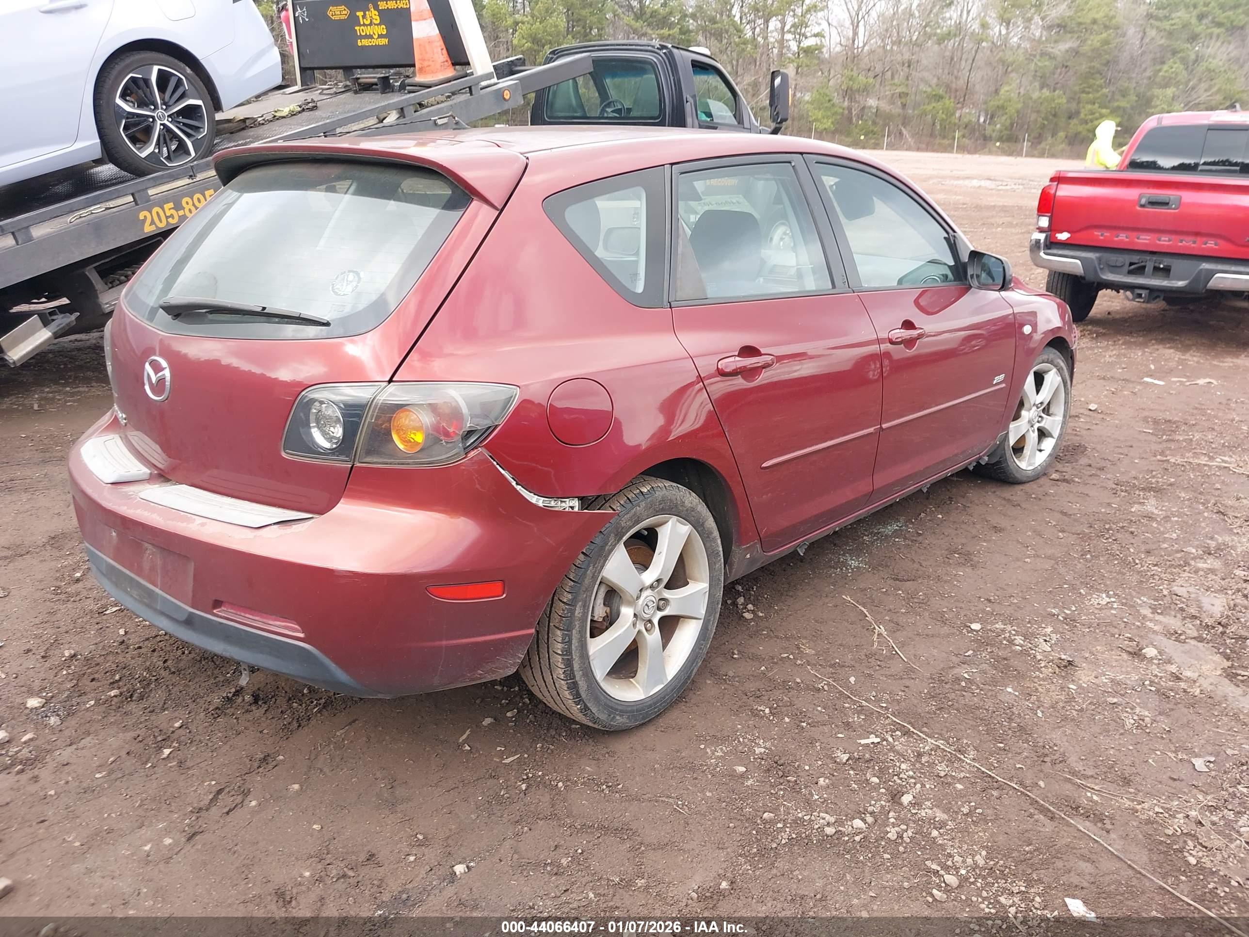 MAZDA MAZDA3 image 4