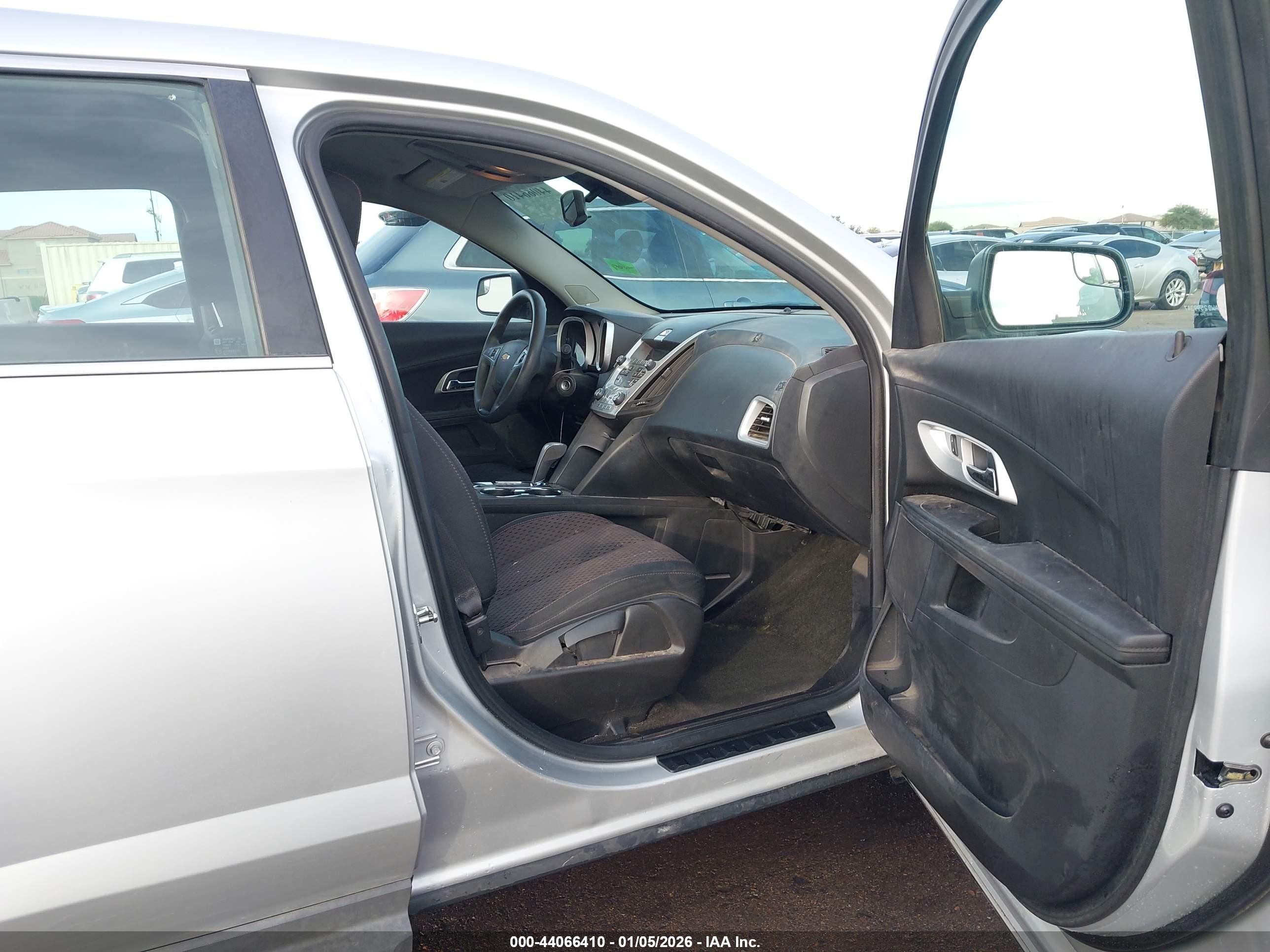 CHEVROLET EQUINOX image 5