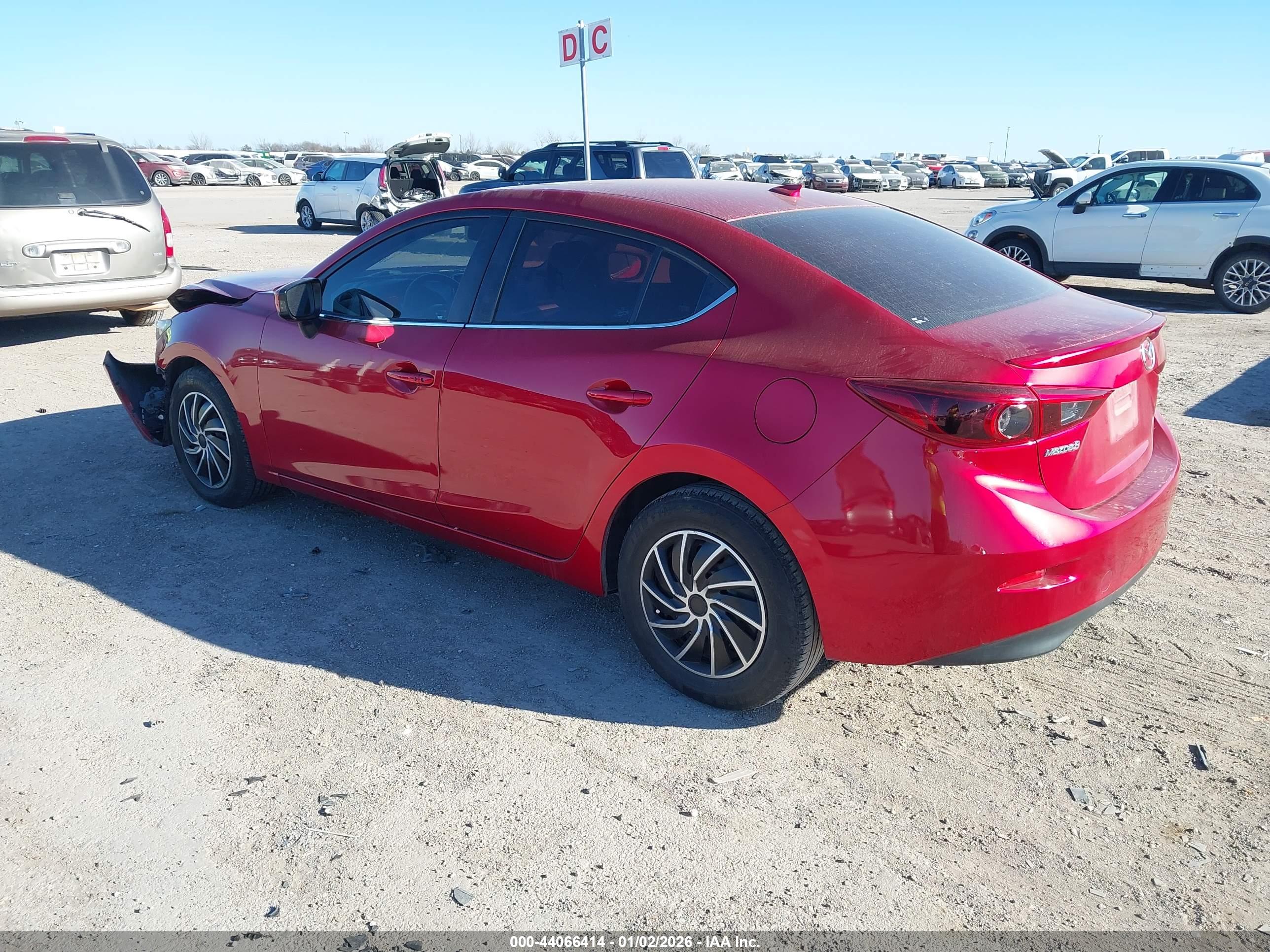 MAZDA MAZDA3 image 3