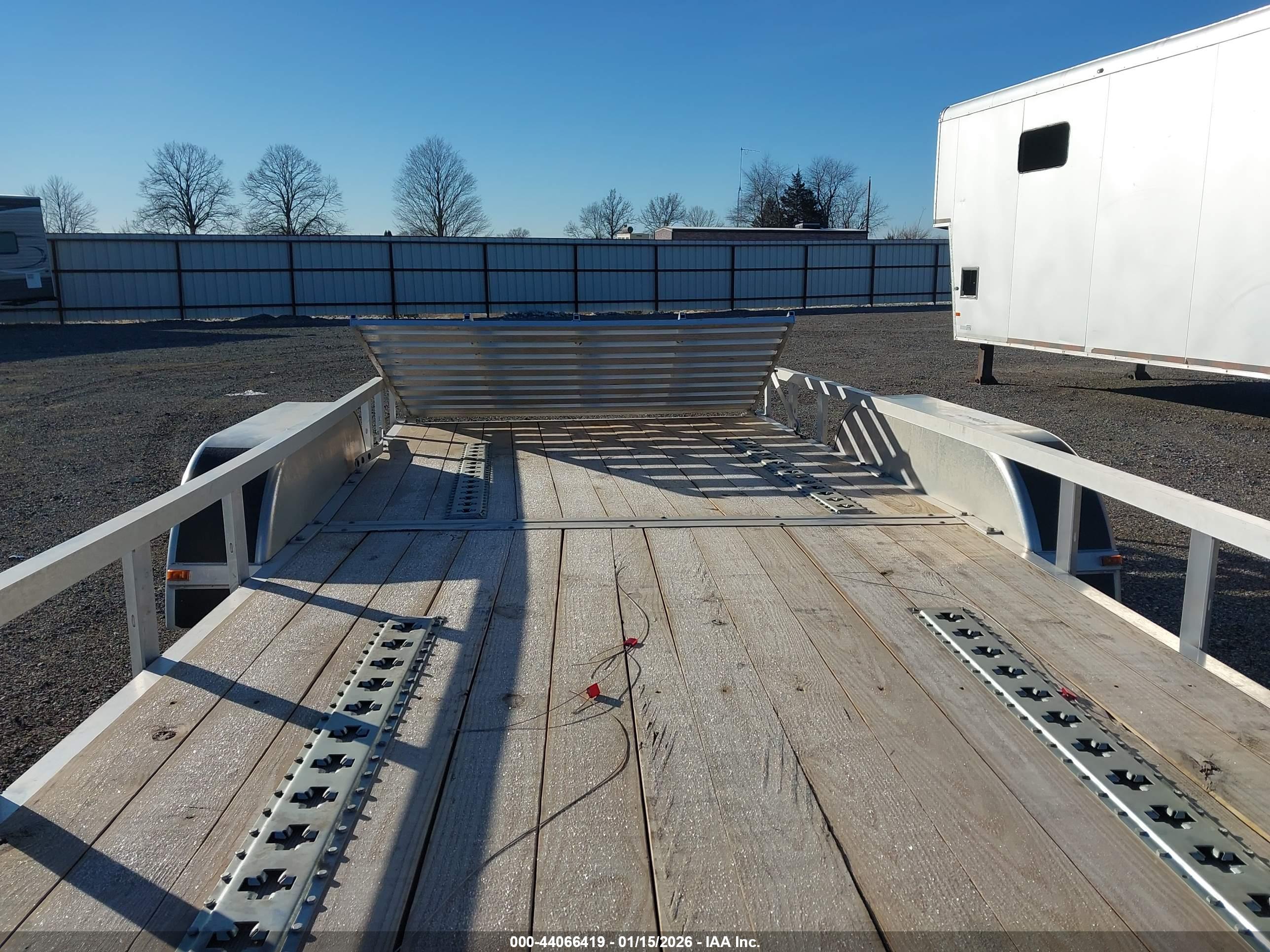 TRINITY TUBULAR image 8