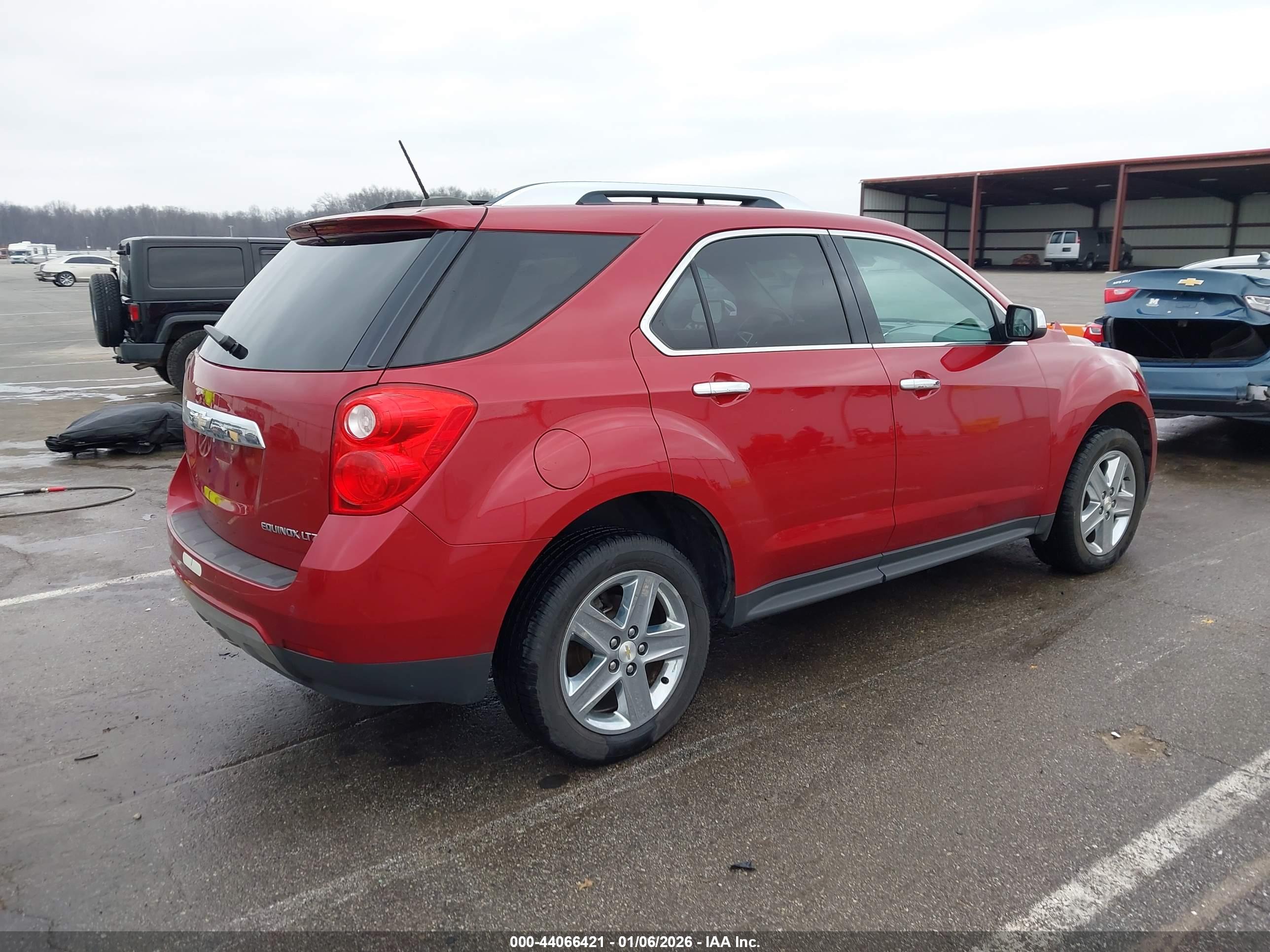 CHEVROLET EQUINOX image 4