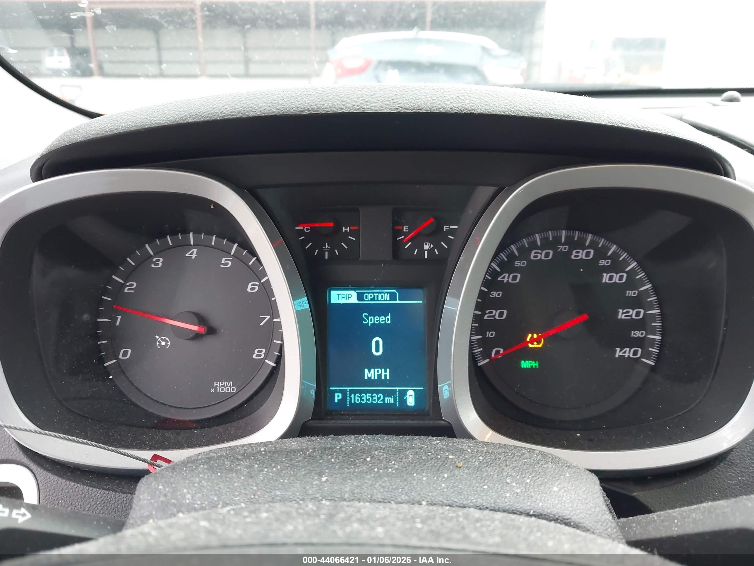 CHEVROLET EQUINOX image 7