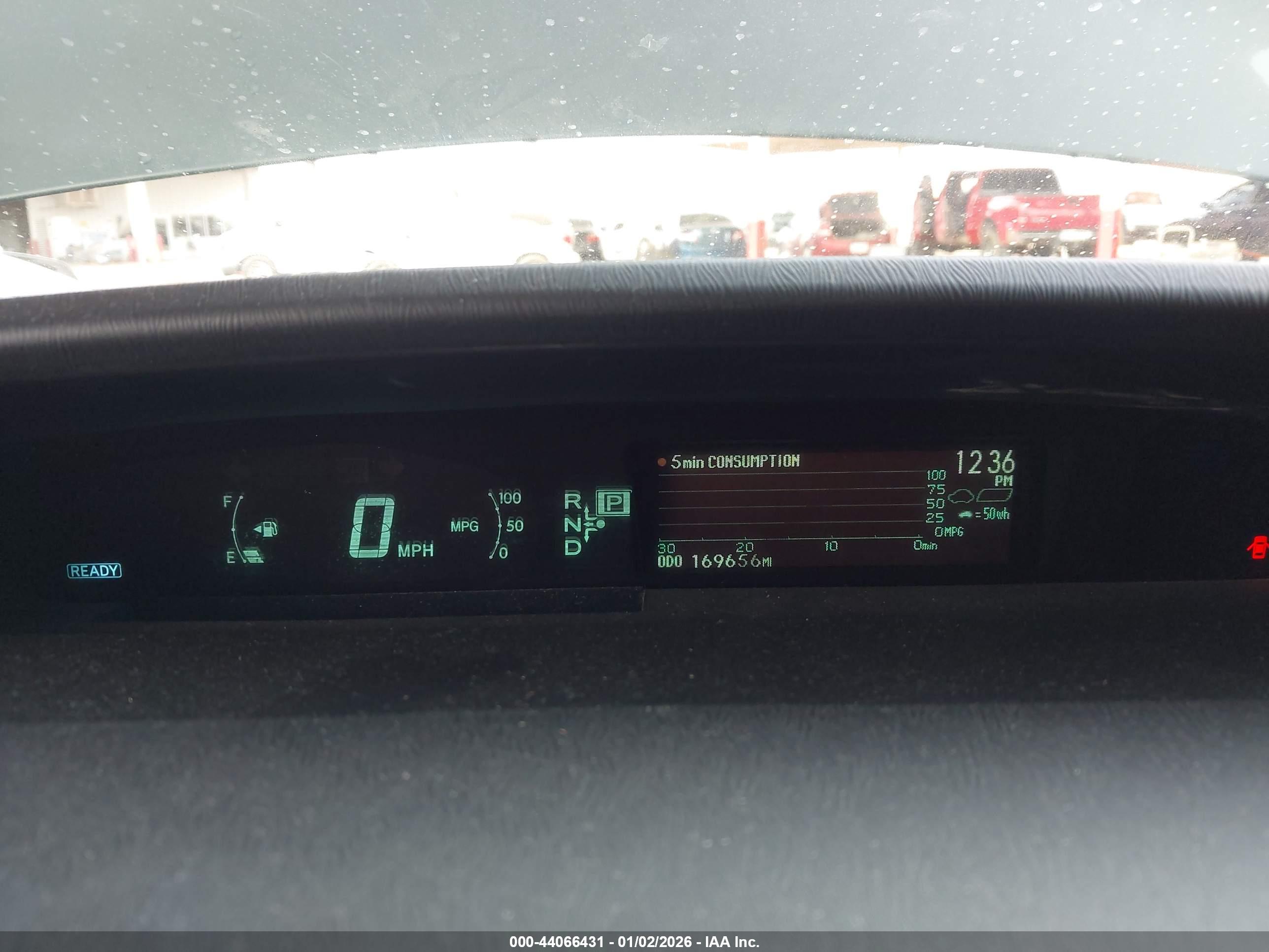 TOYOTA PRIUS image 7
