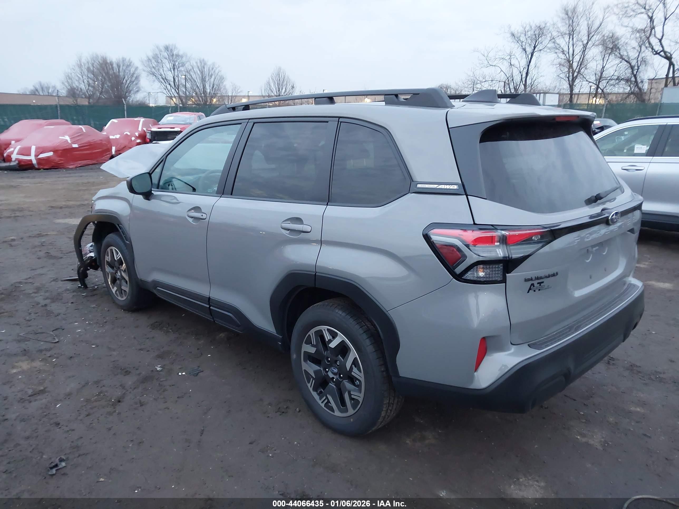 SUBARU FORESTER image 3