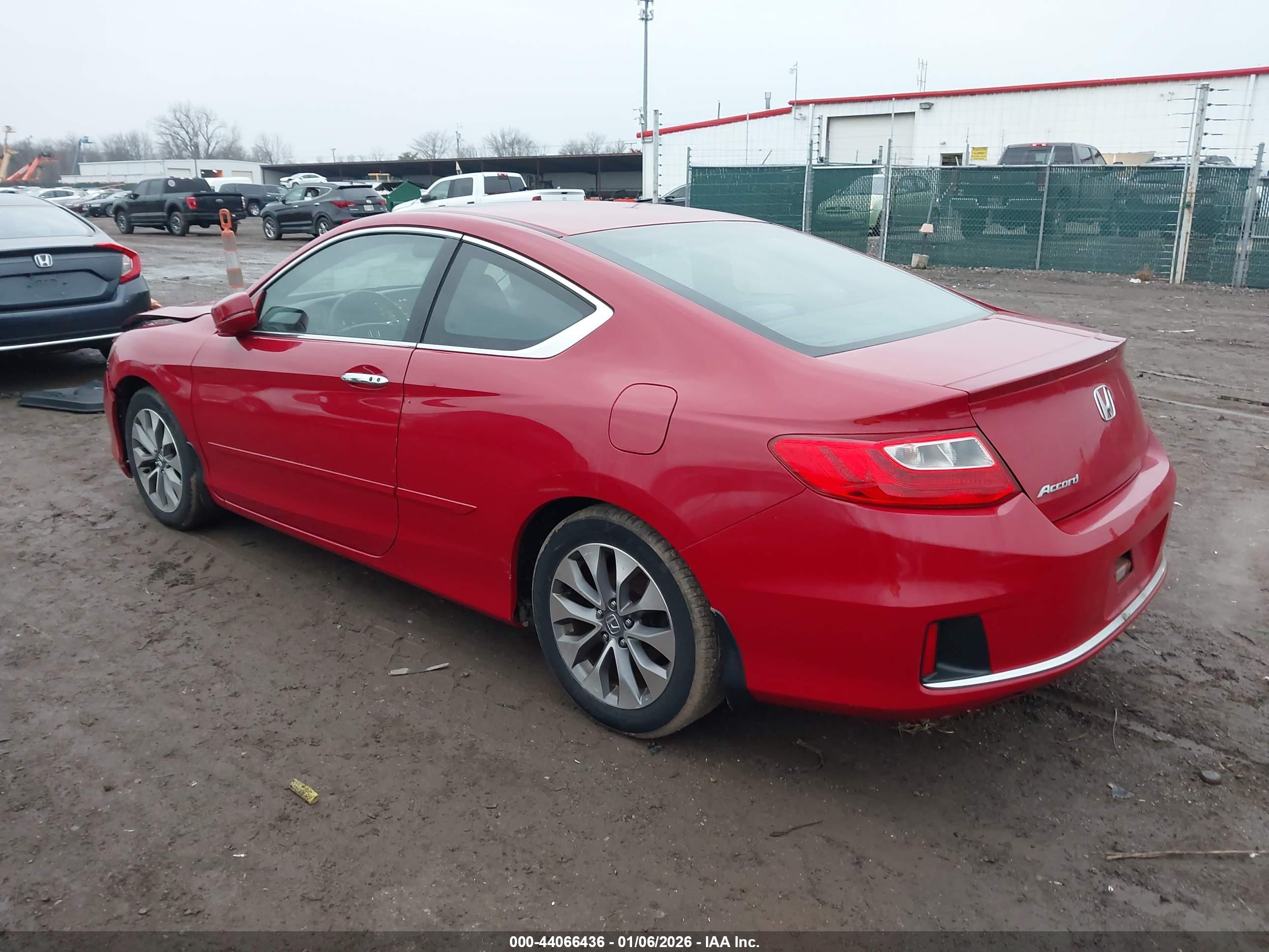 HONDA ACCORD image 3