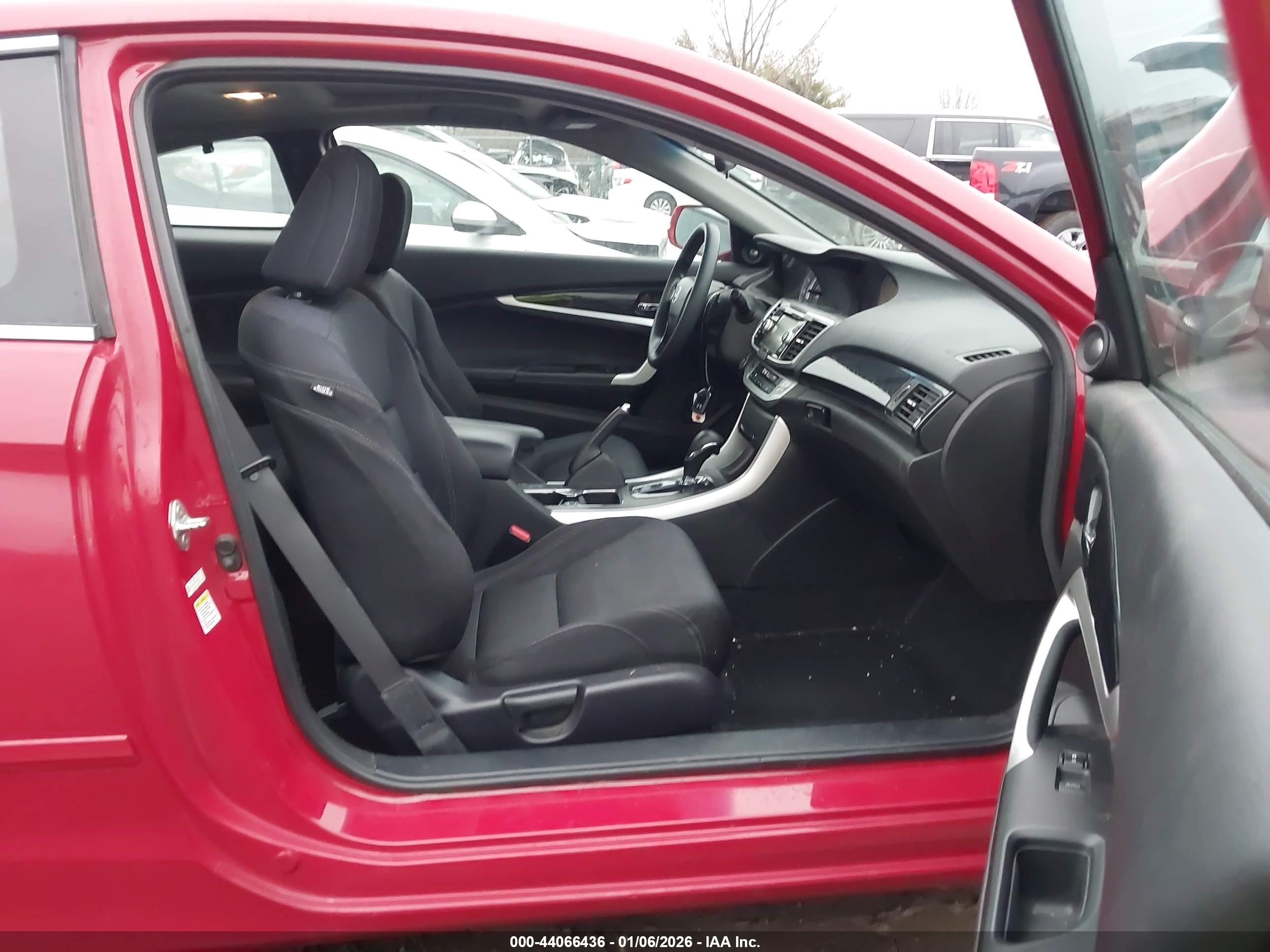 HONDA ACCORD image 5
