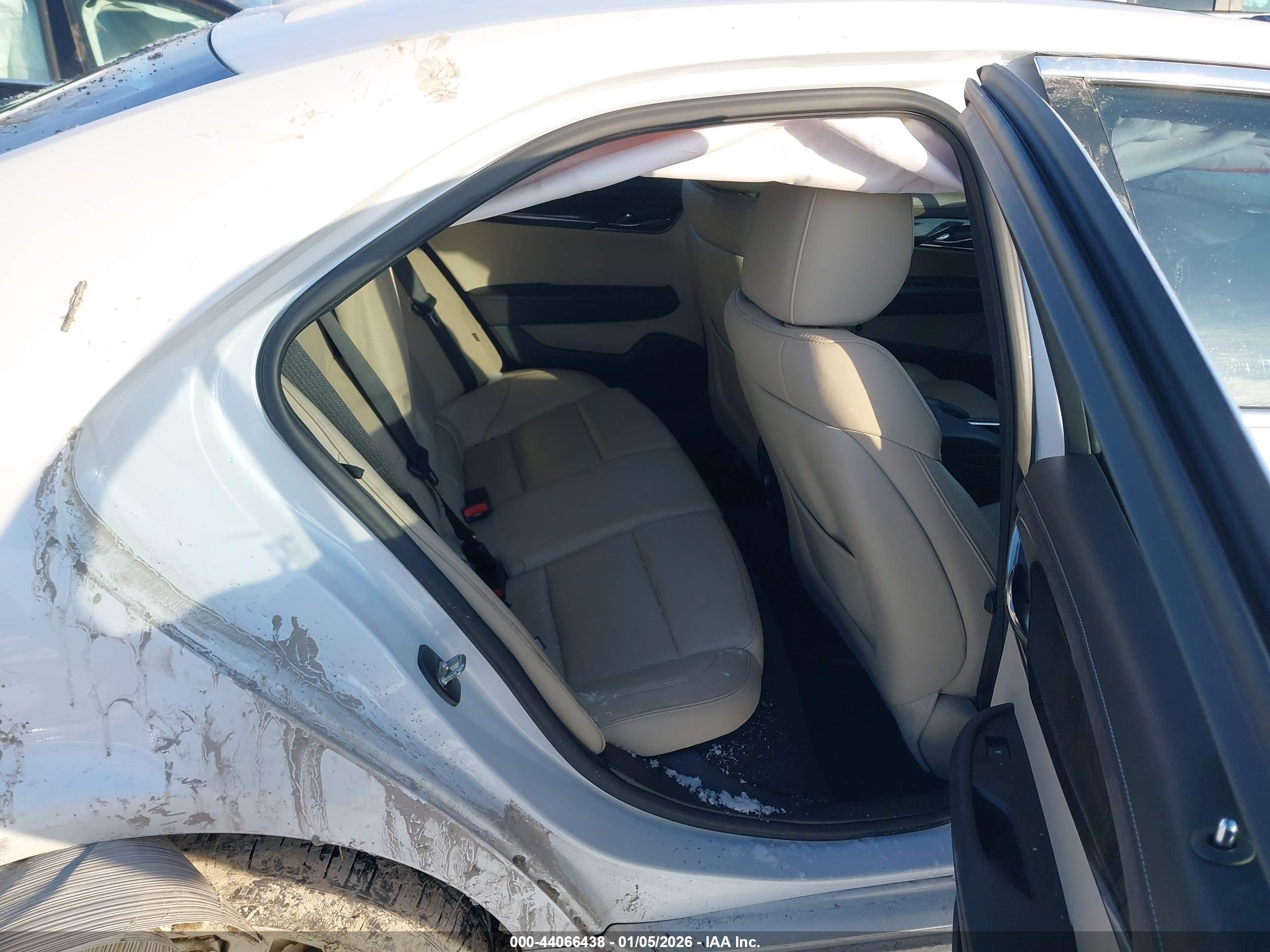 CADILLAC ATS image 8