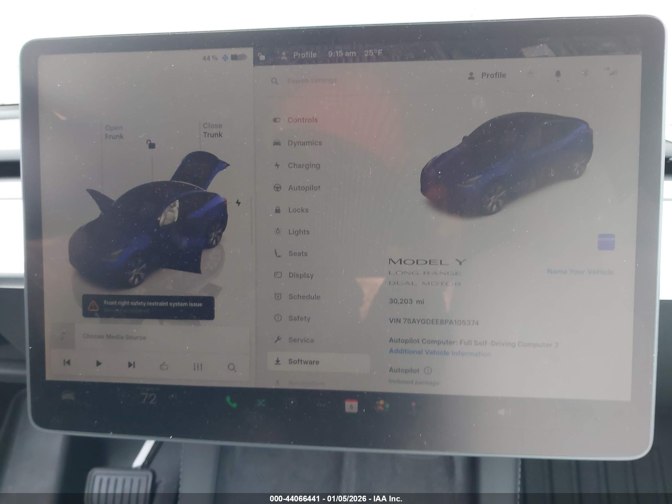 TESLA MODEL image 7