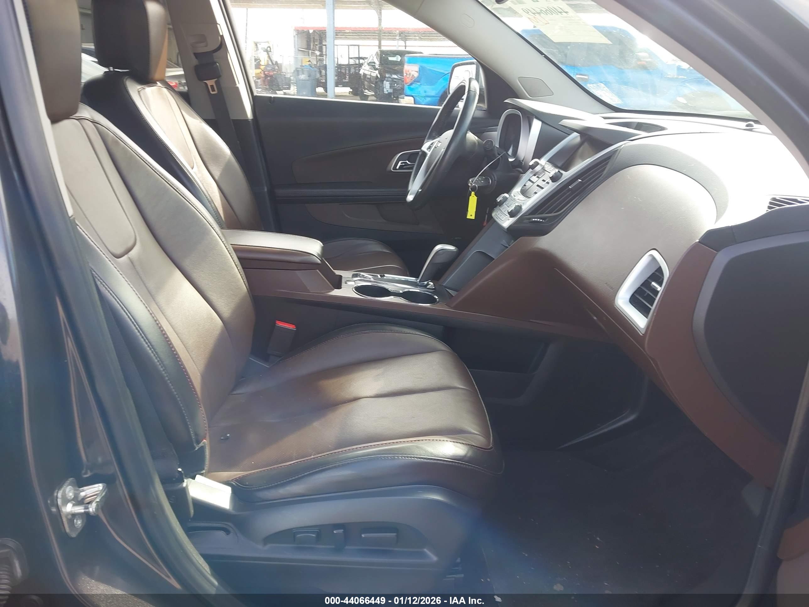 CHEVROLET EQUINOX image 5