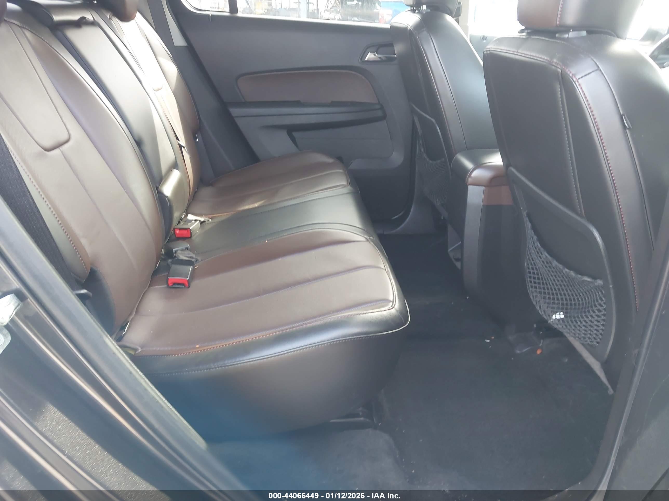 CHEVROLET EQUINOX image 8