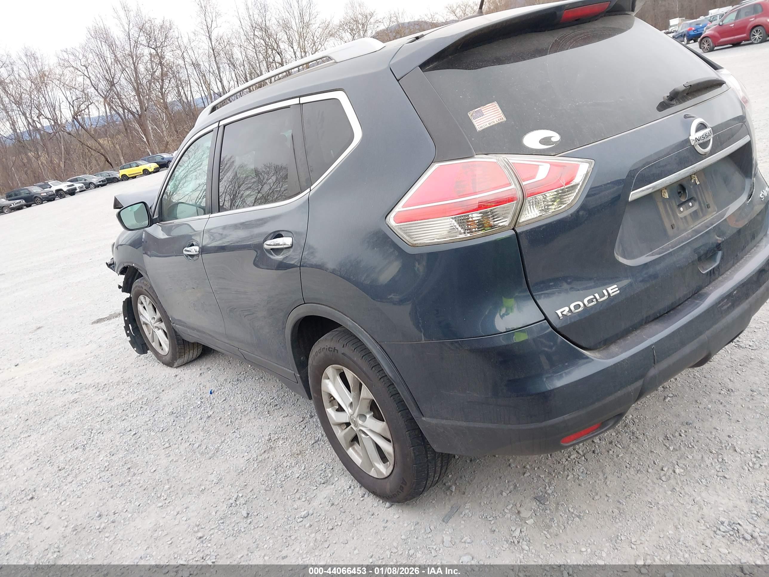 NISSAN ROGUE image 3
