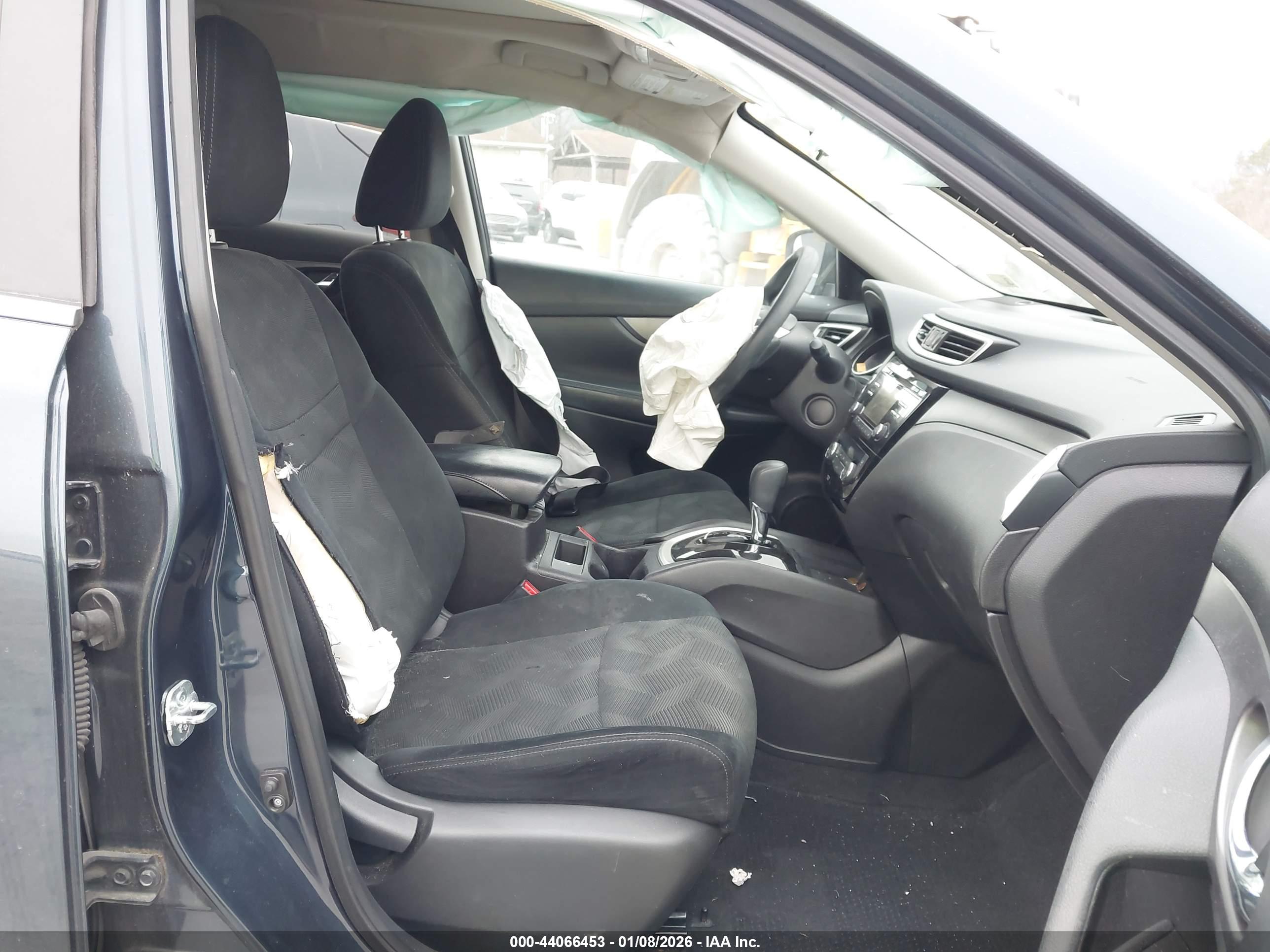 NISSAN ROGUE image 5