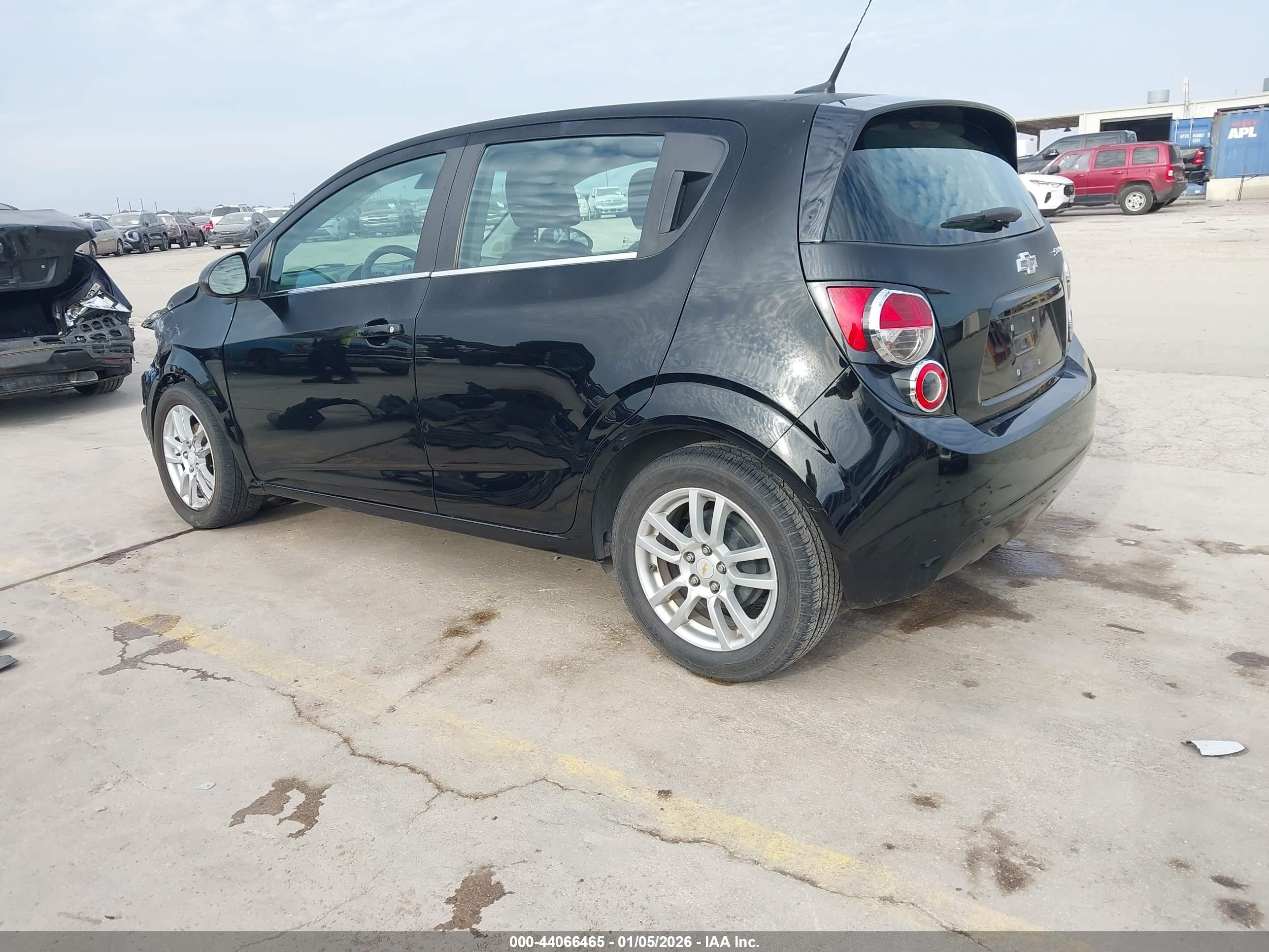 CHEVROLET SONIC image 3