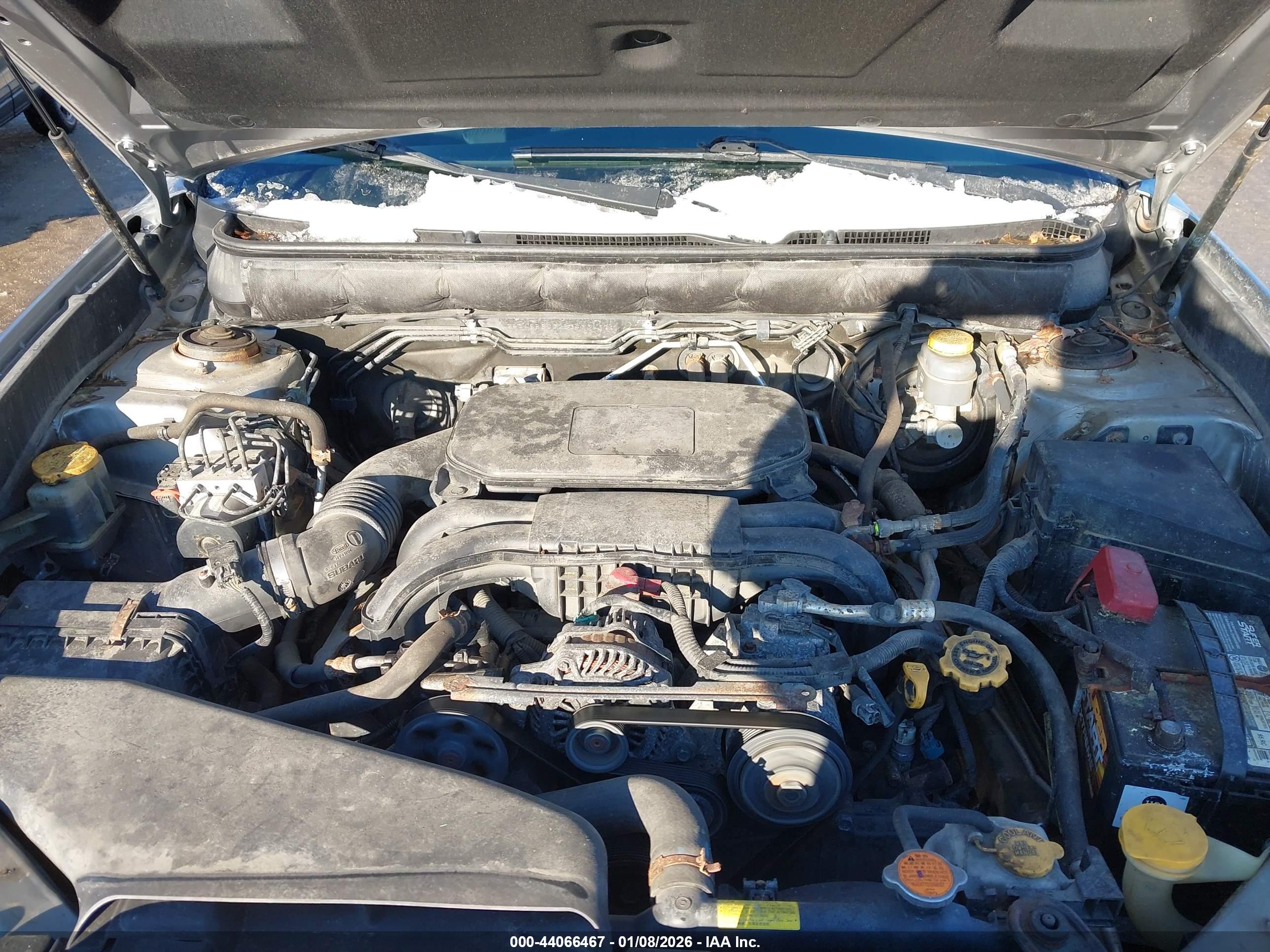 SUBARU OUTBACK image 10