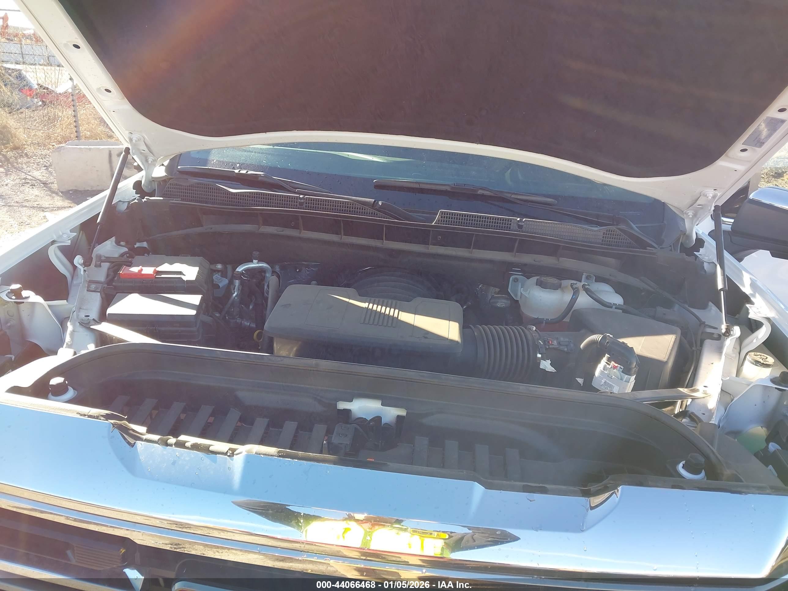 GMC SIERRA image 10