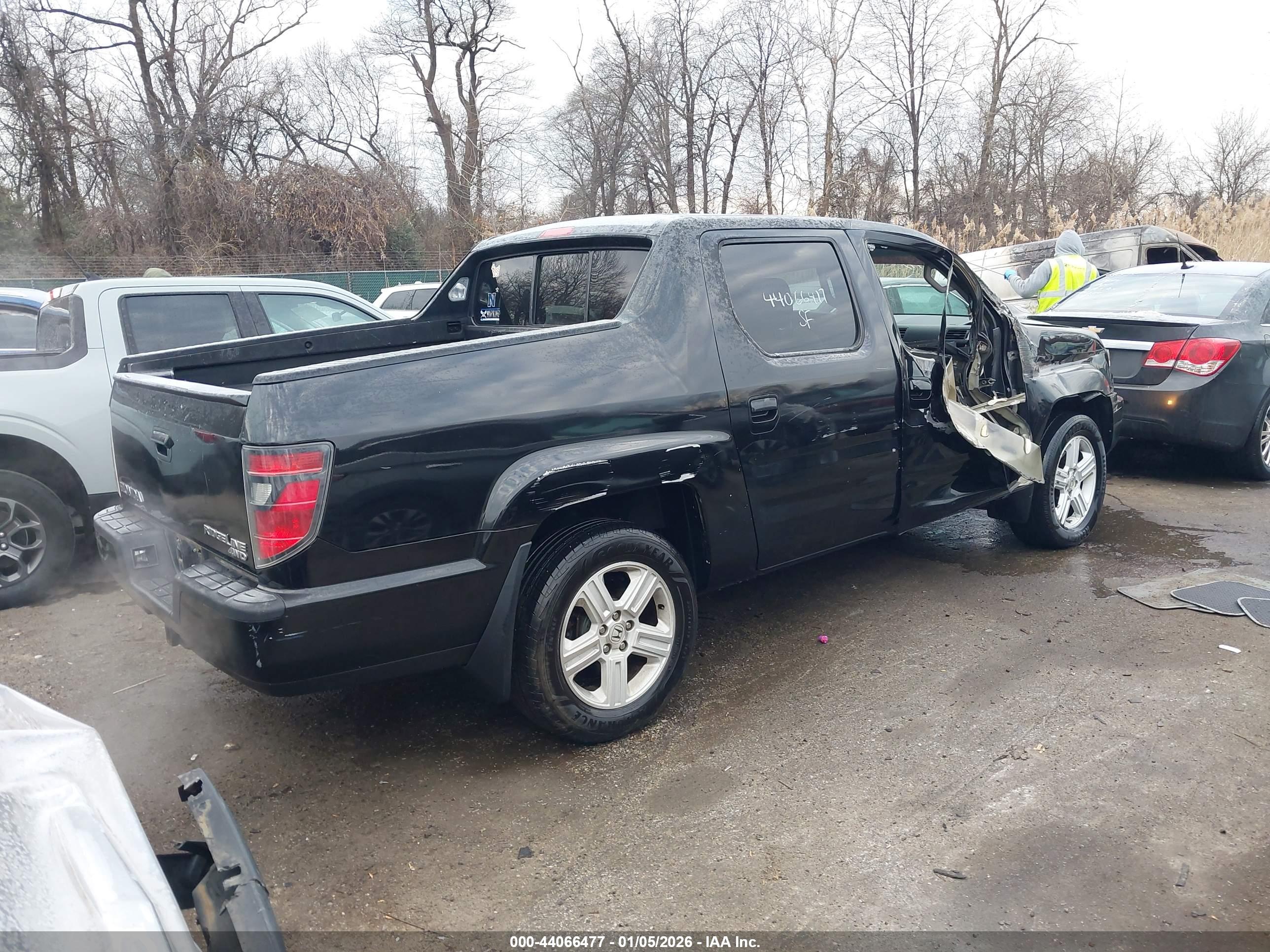 HONDA RIDGELINE image 4
