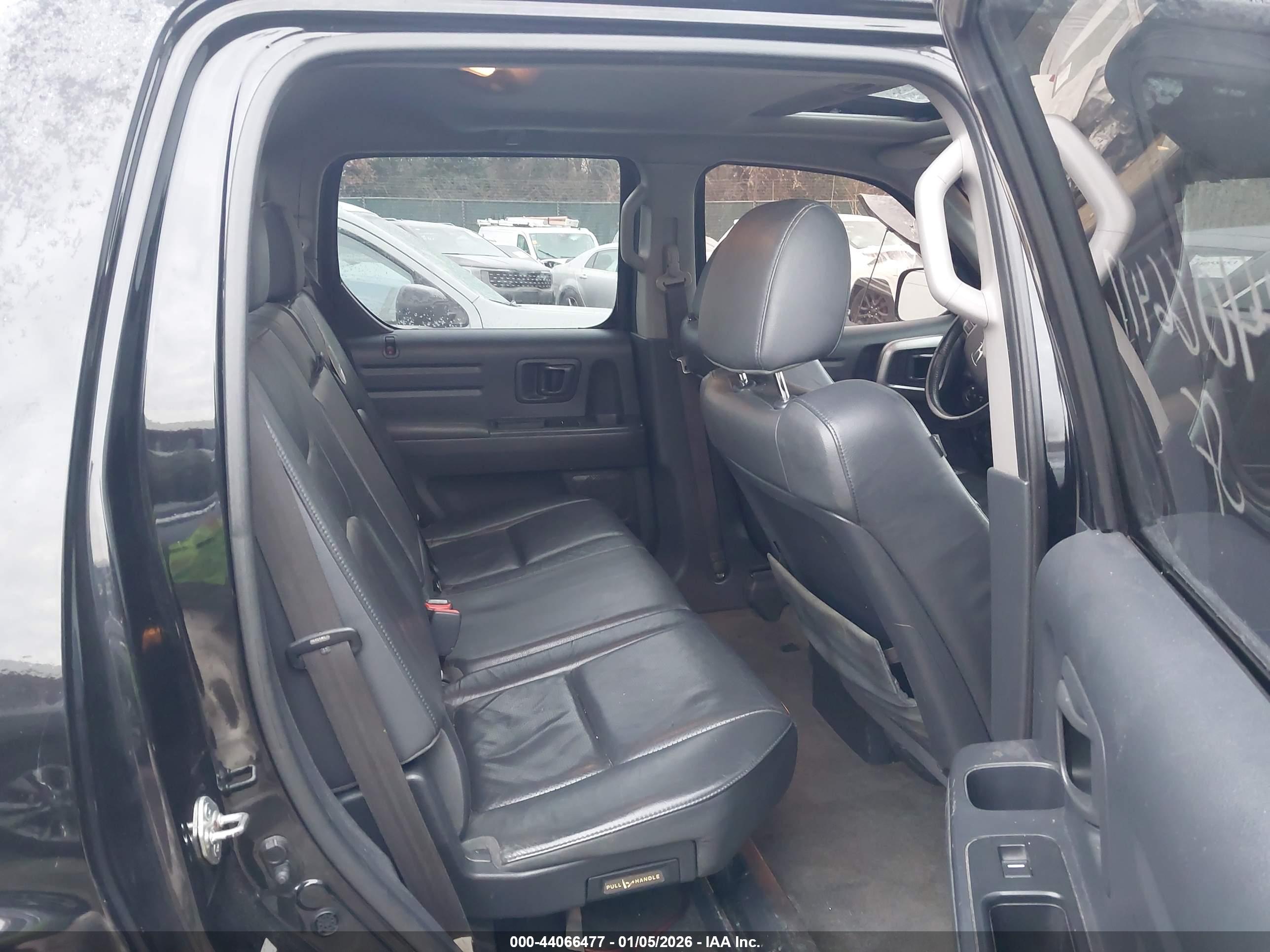 HONDA RIDGELINE image 8