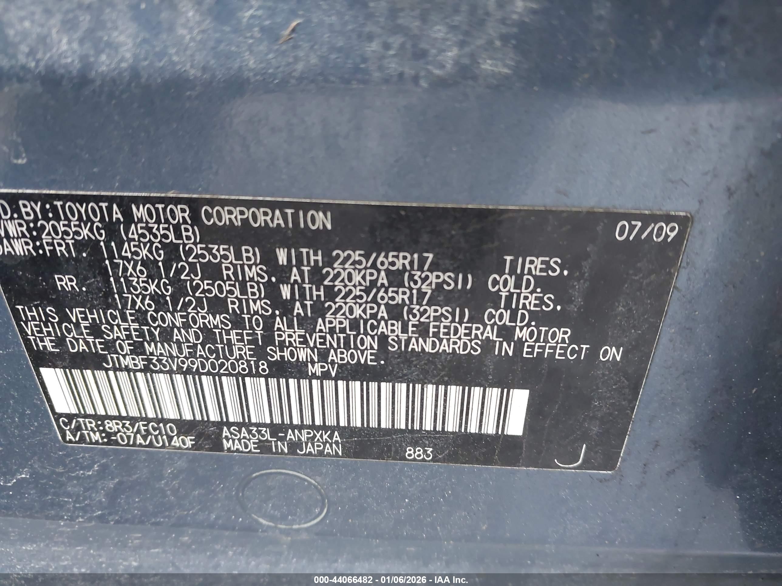 TOYOTA RAV4 image 9