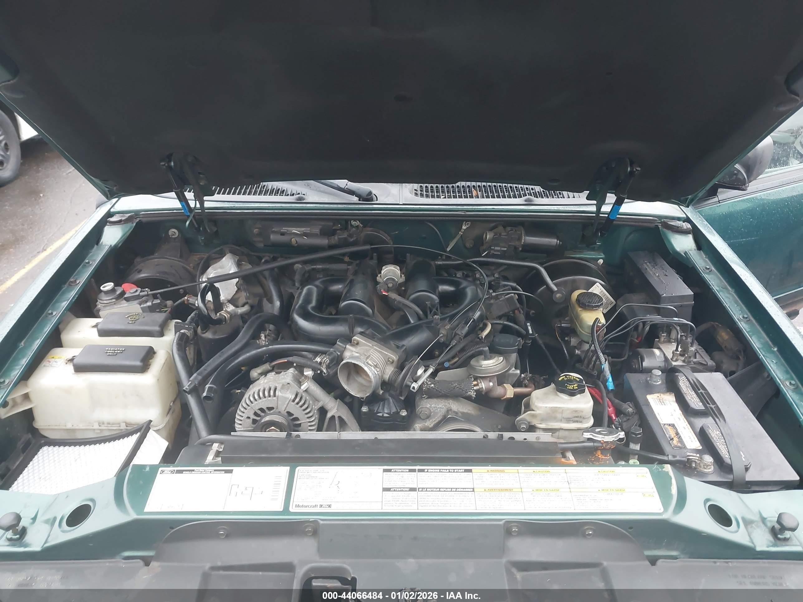 FORD EXPLORER image 10