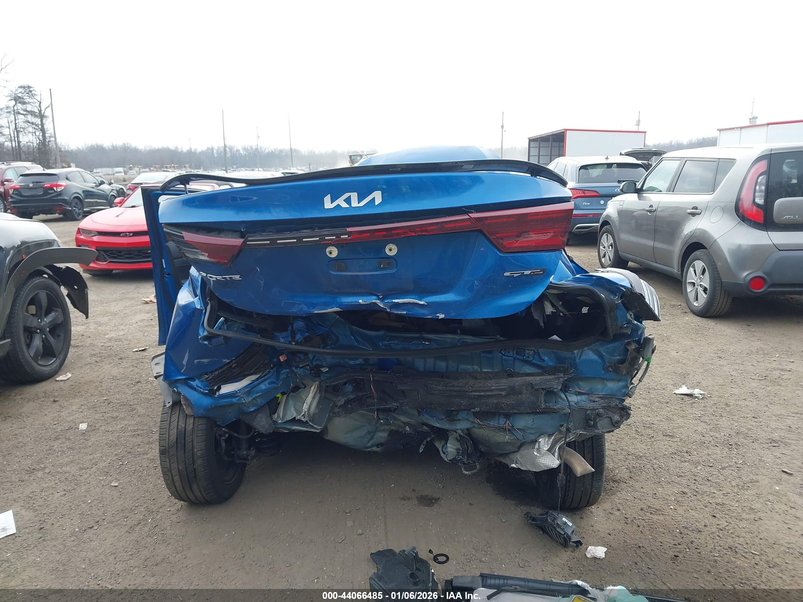 KIA FORTE image 6