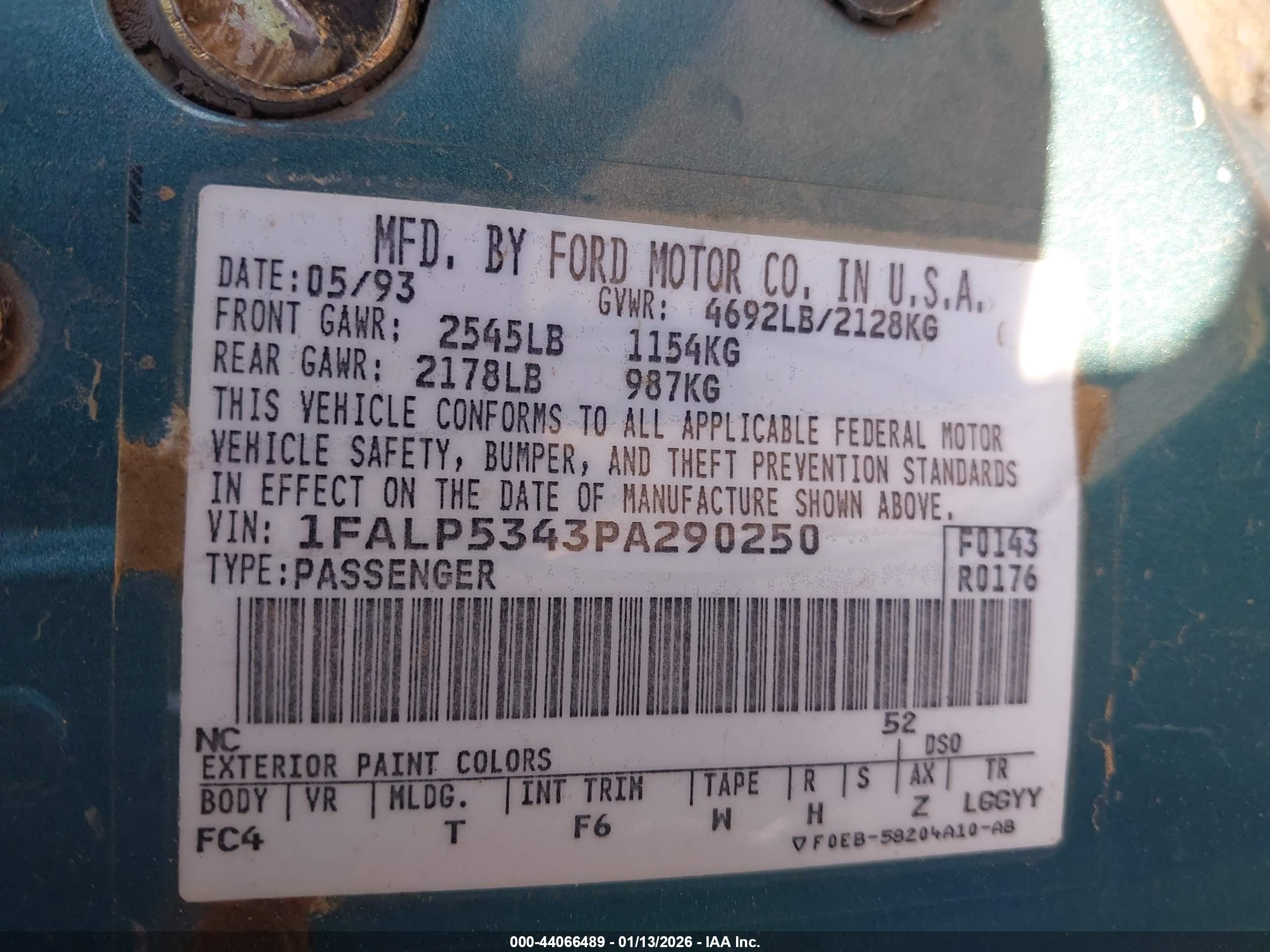 FORD TAURUS image 9