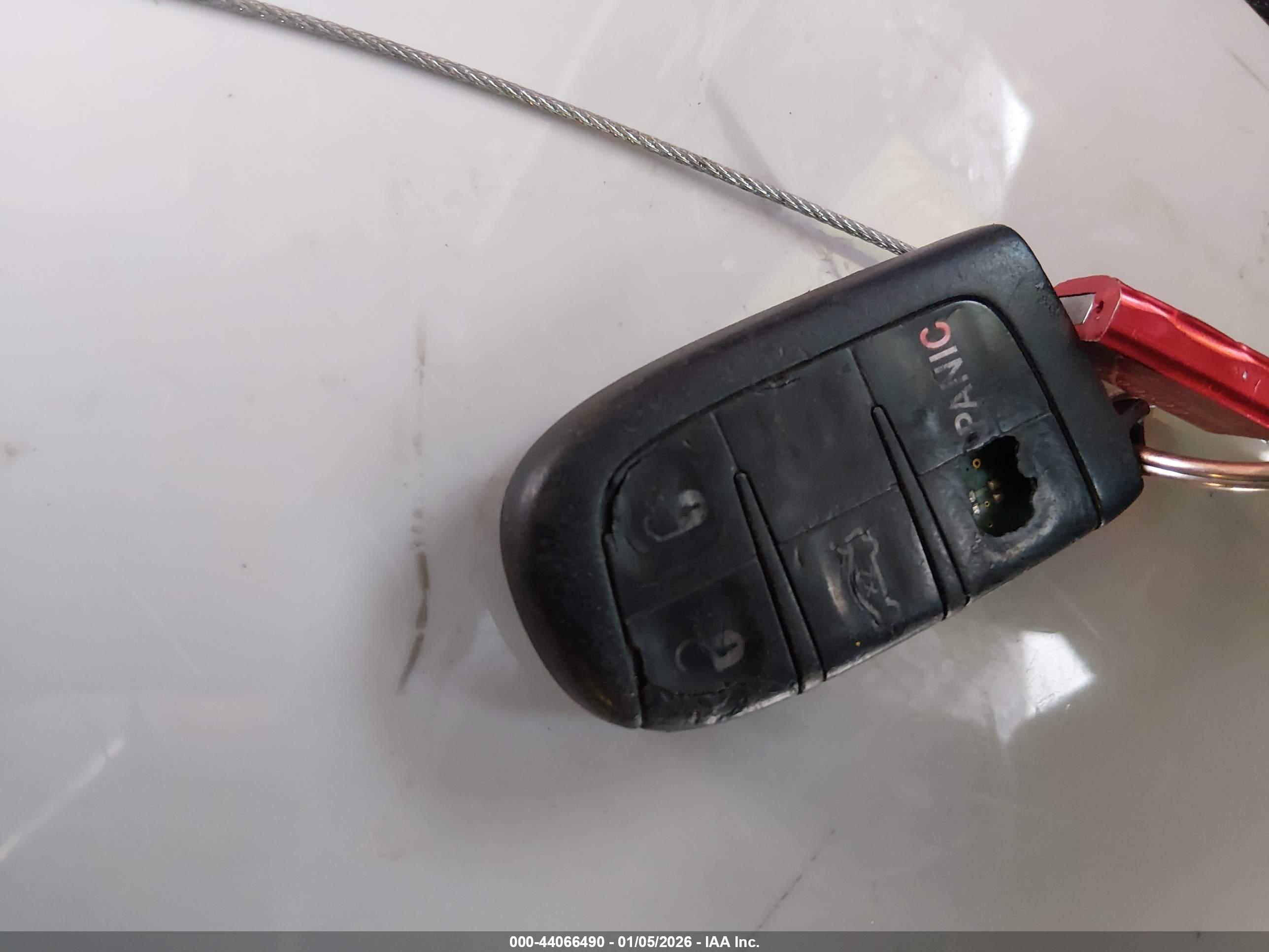 CHRYSLER 300 image 11