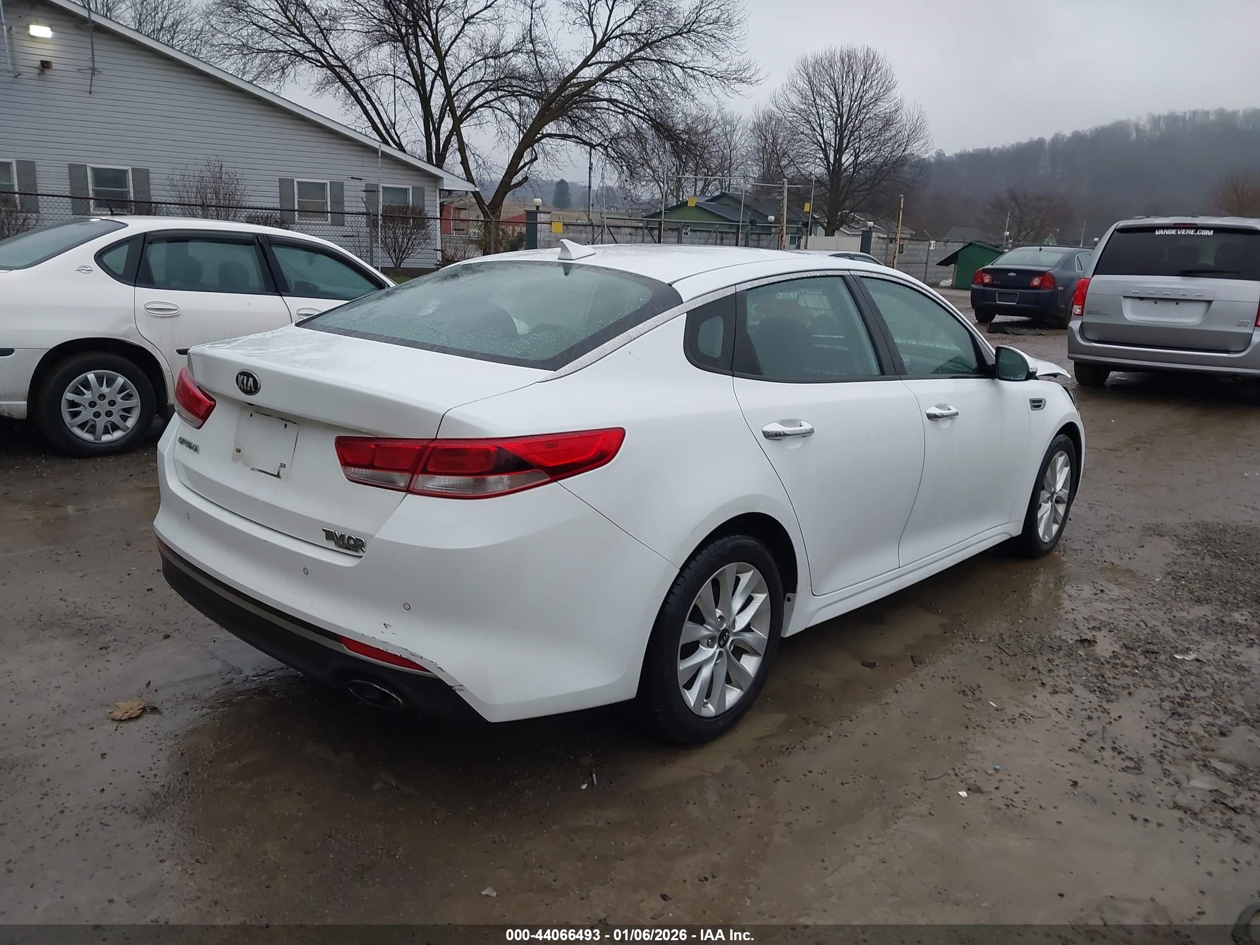 KIA OPTIMA image 4