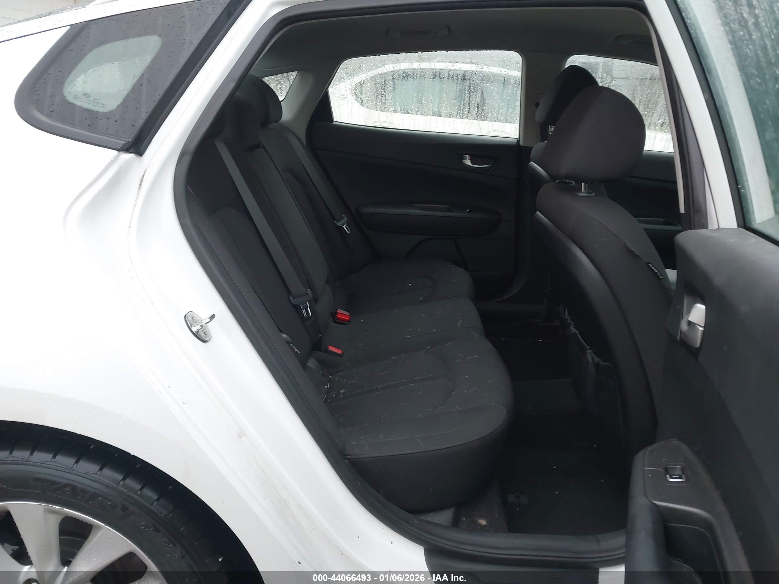 KIA OPTIMA image 8