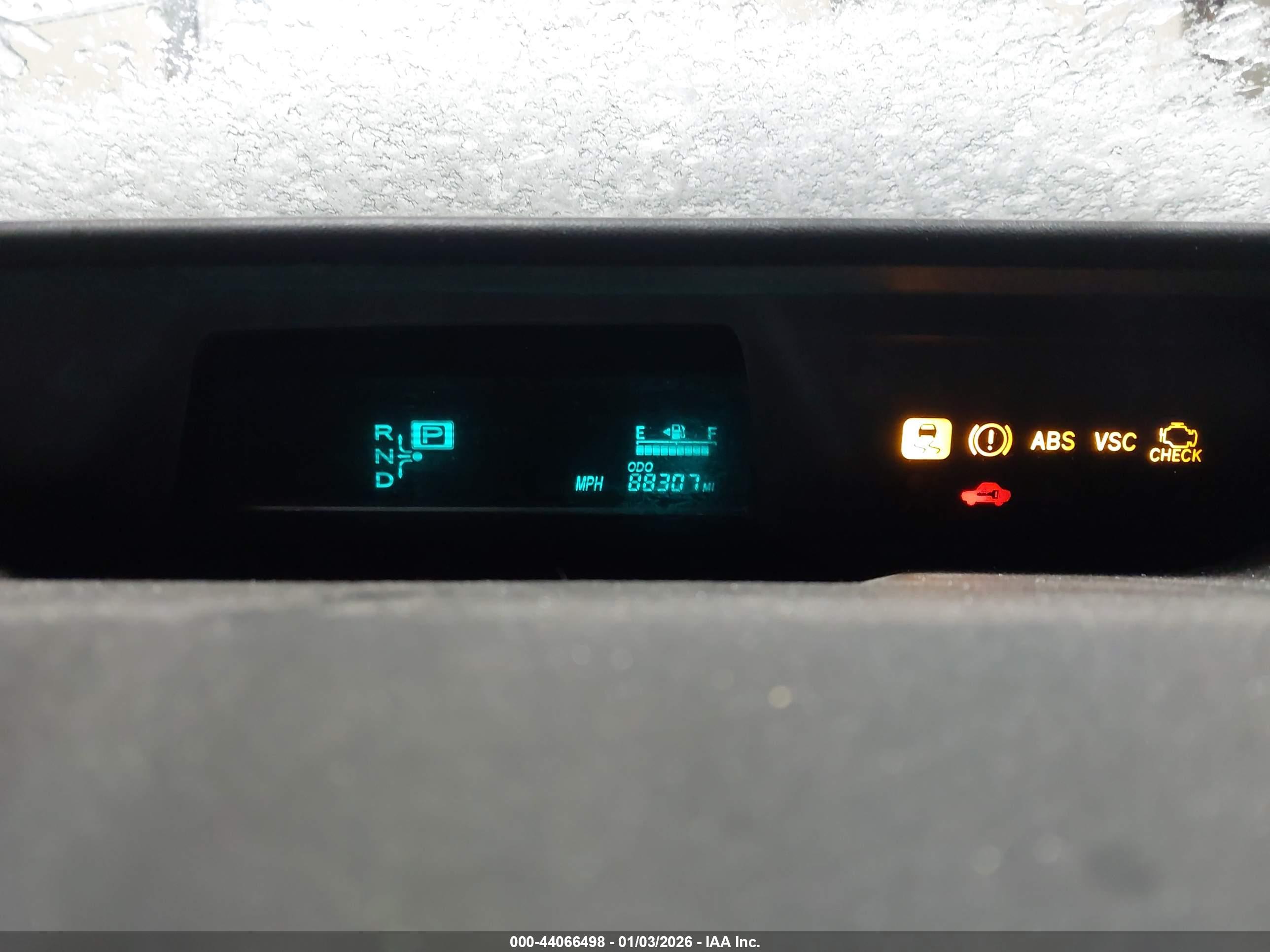 TOYOTA PRIUS image 7