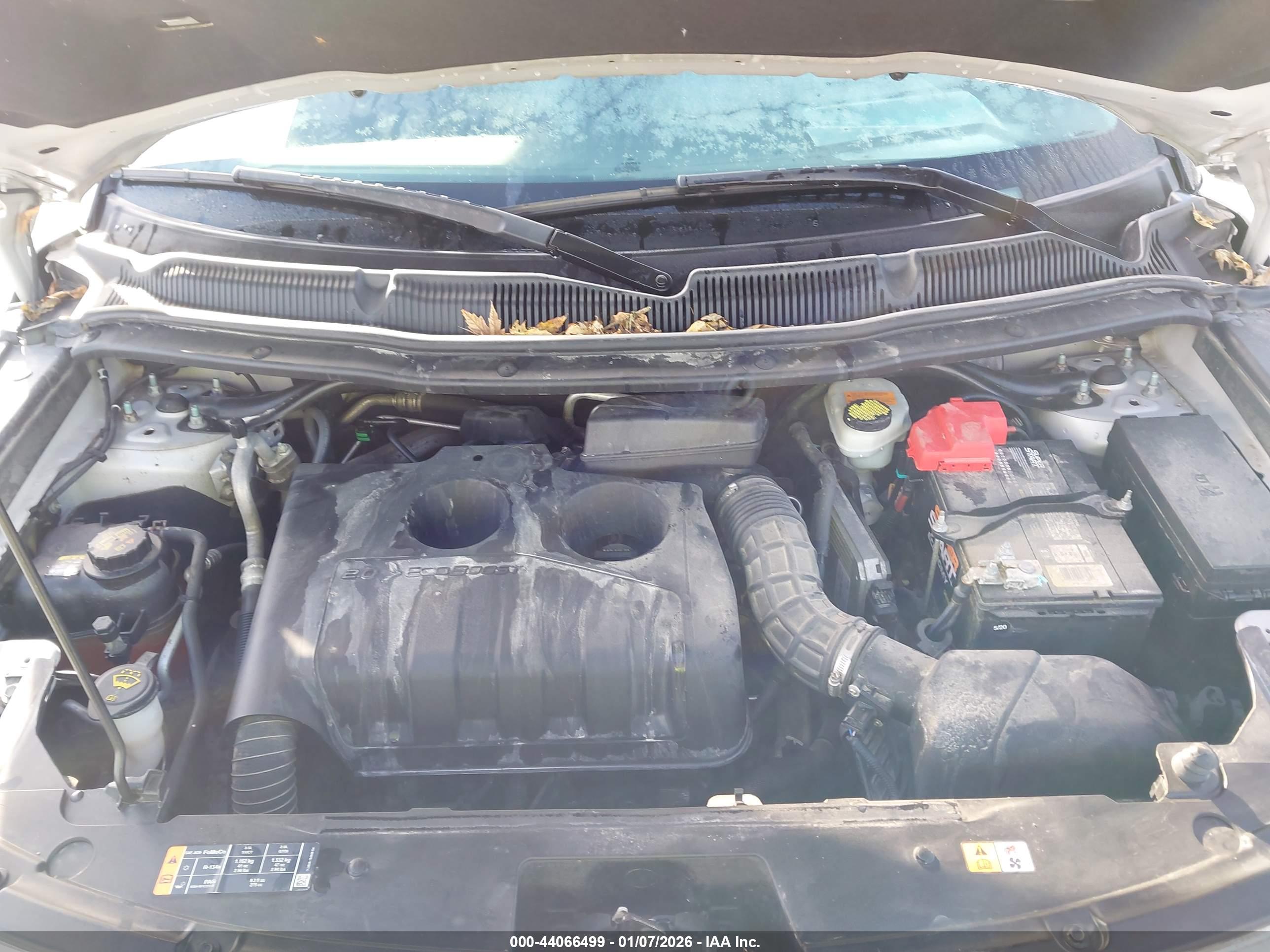 FORD EXPLORER image 10