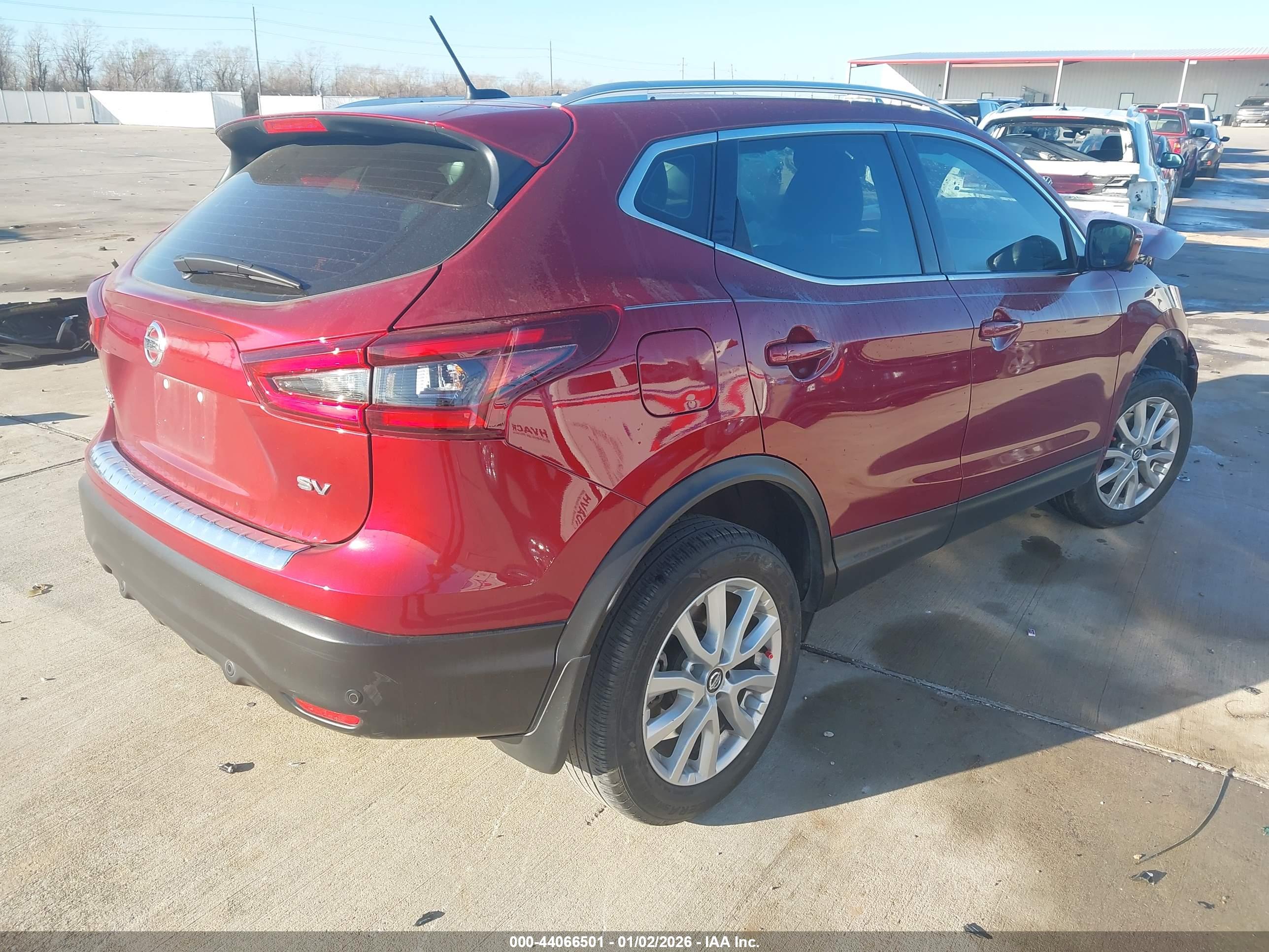 NISSAN ROGUE image 4