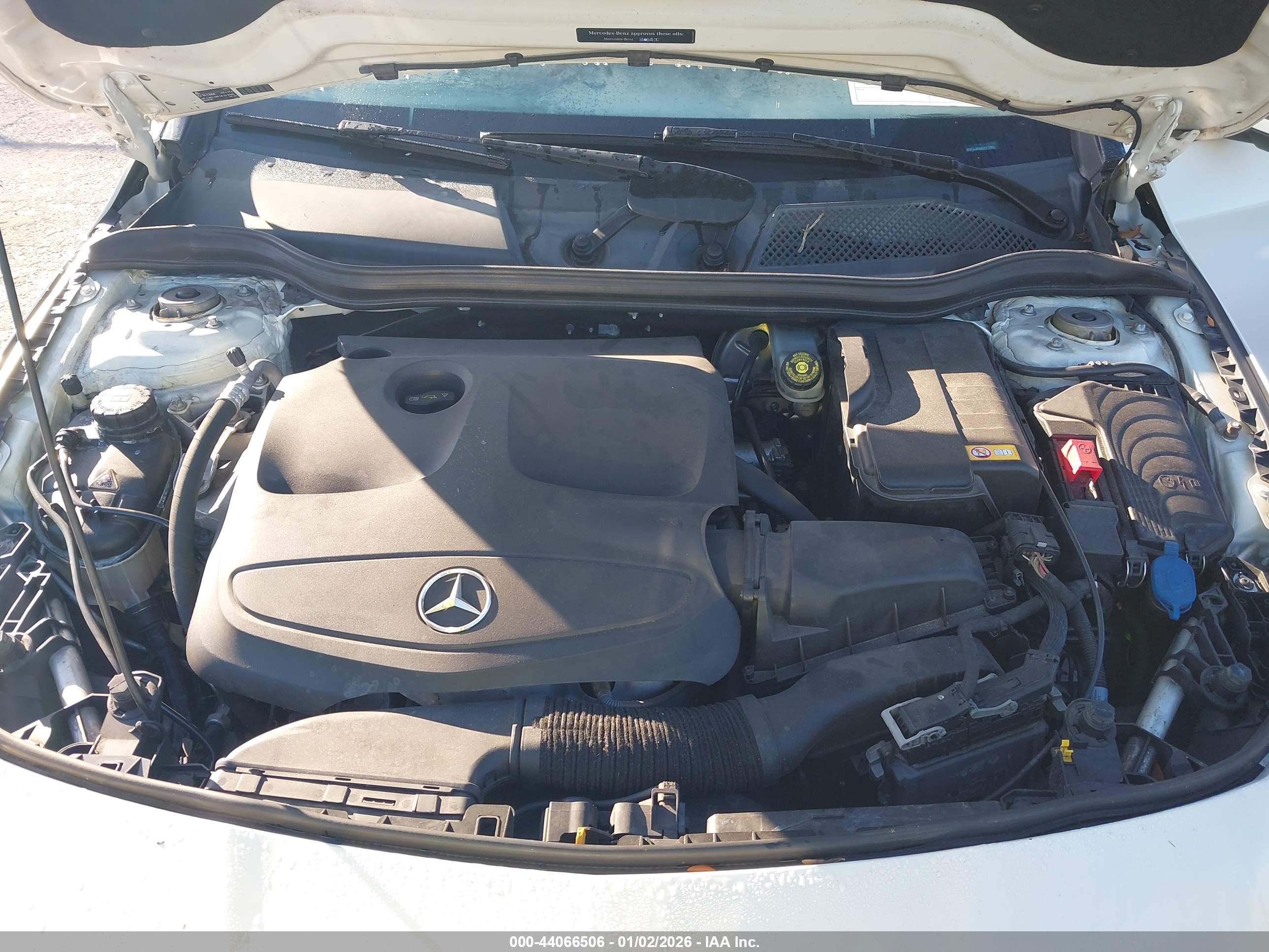 MERCEDES-BENZ CLA image 10