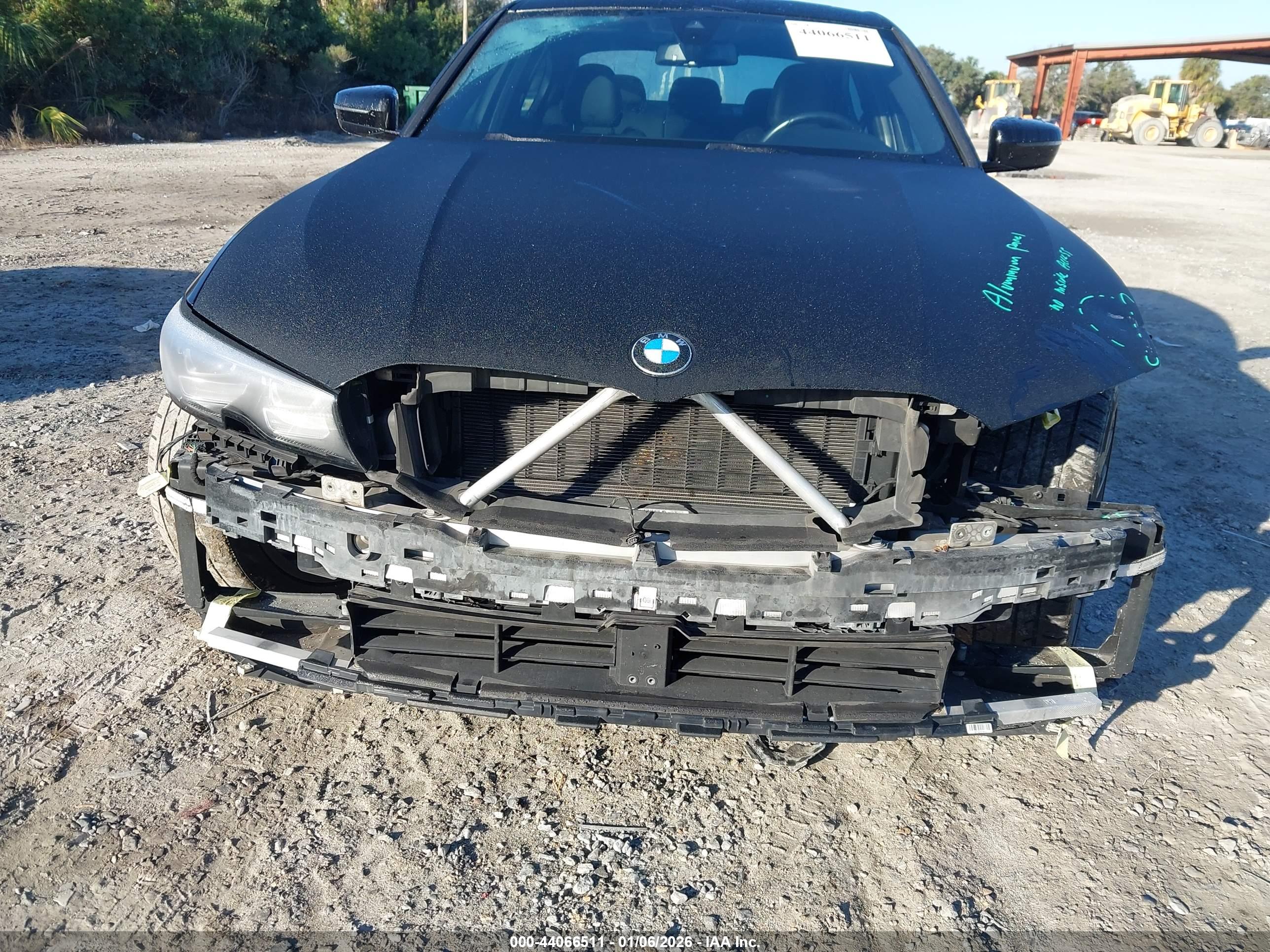 BMW 330I image 6