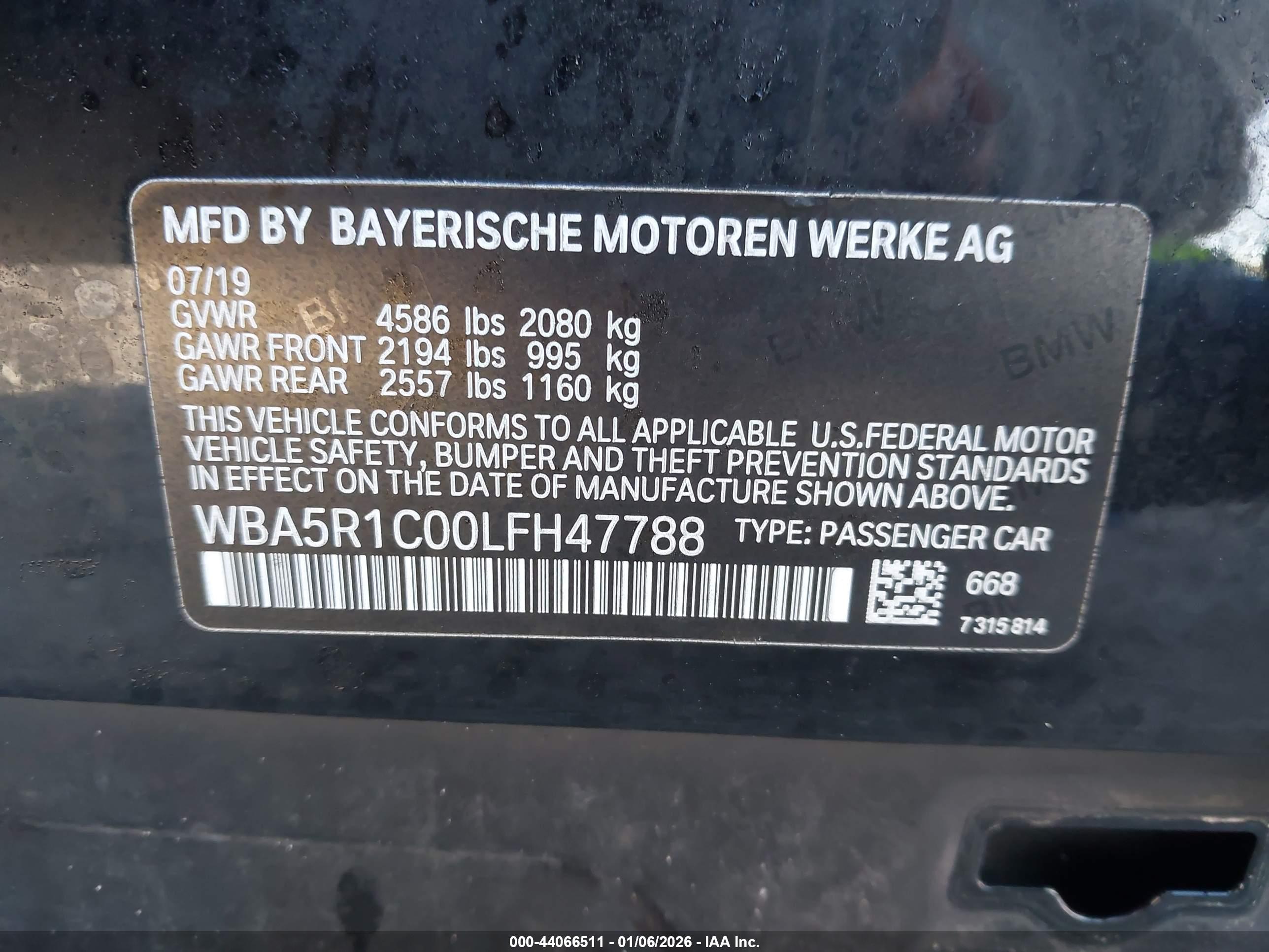 BMW 330I image 9