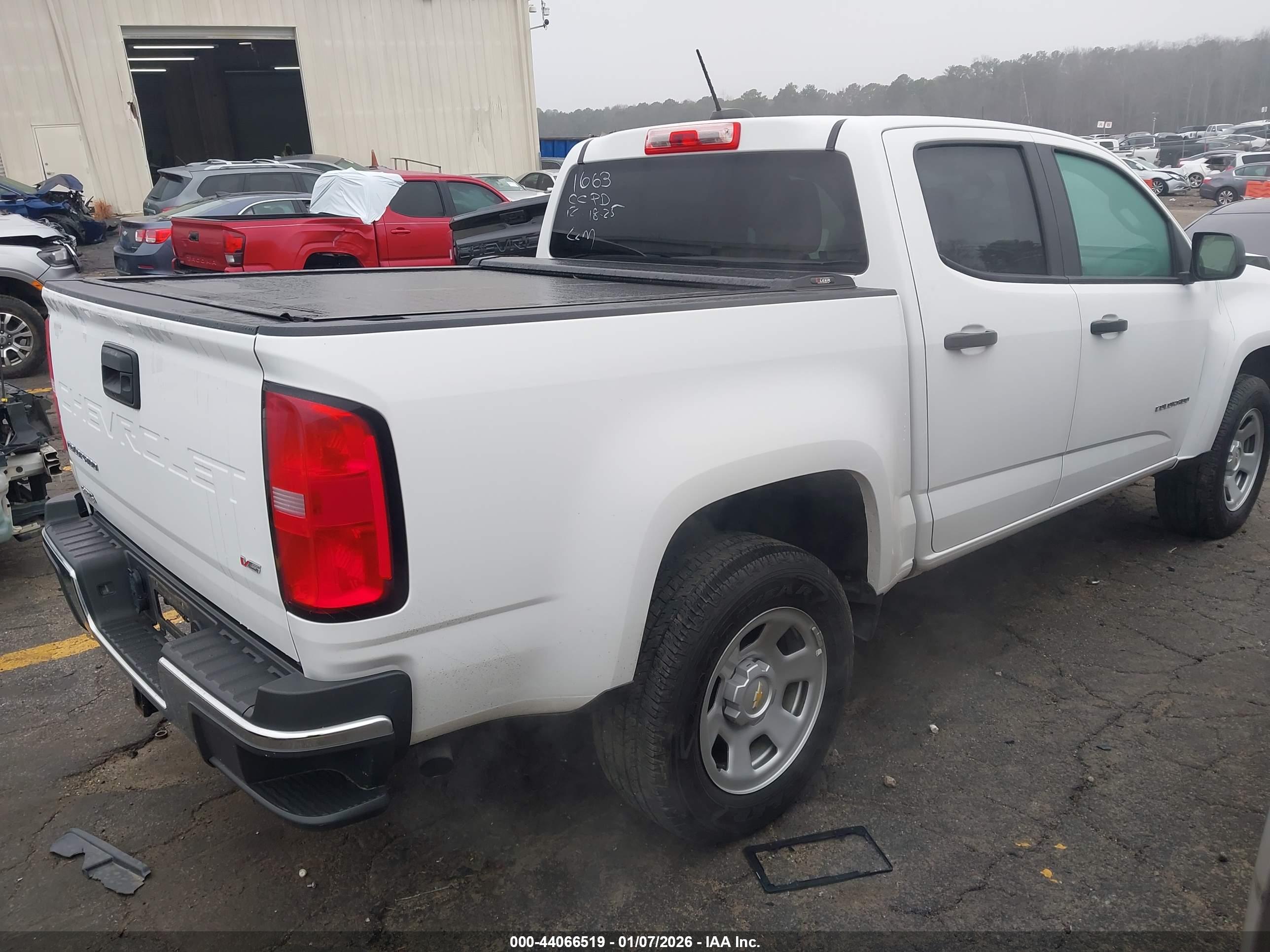 CHEVROLET COLORADO image 4
