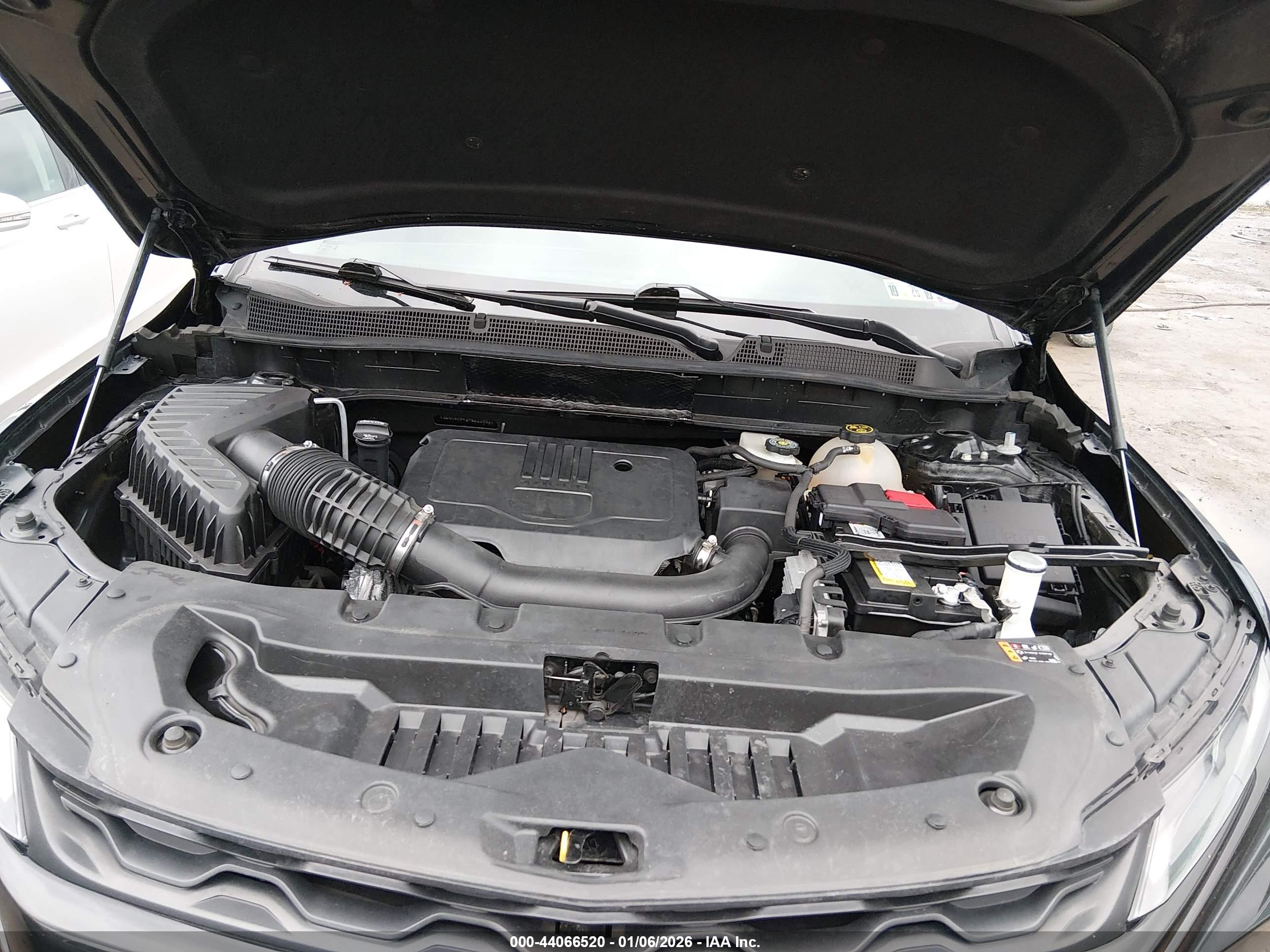 CHEVROLET BLAZER image 10