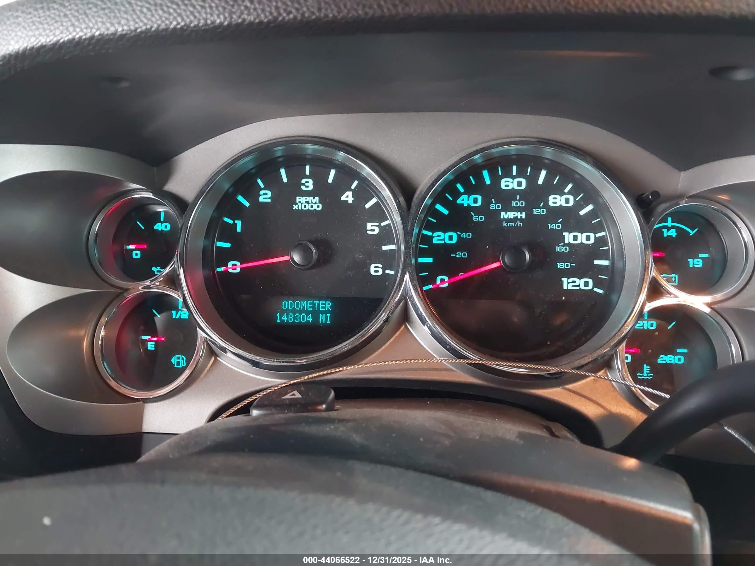 CHEVROLET SILVERADO image 7